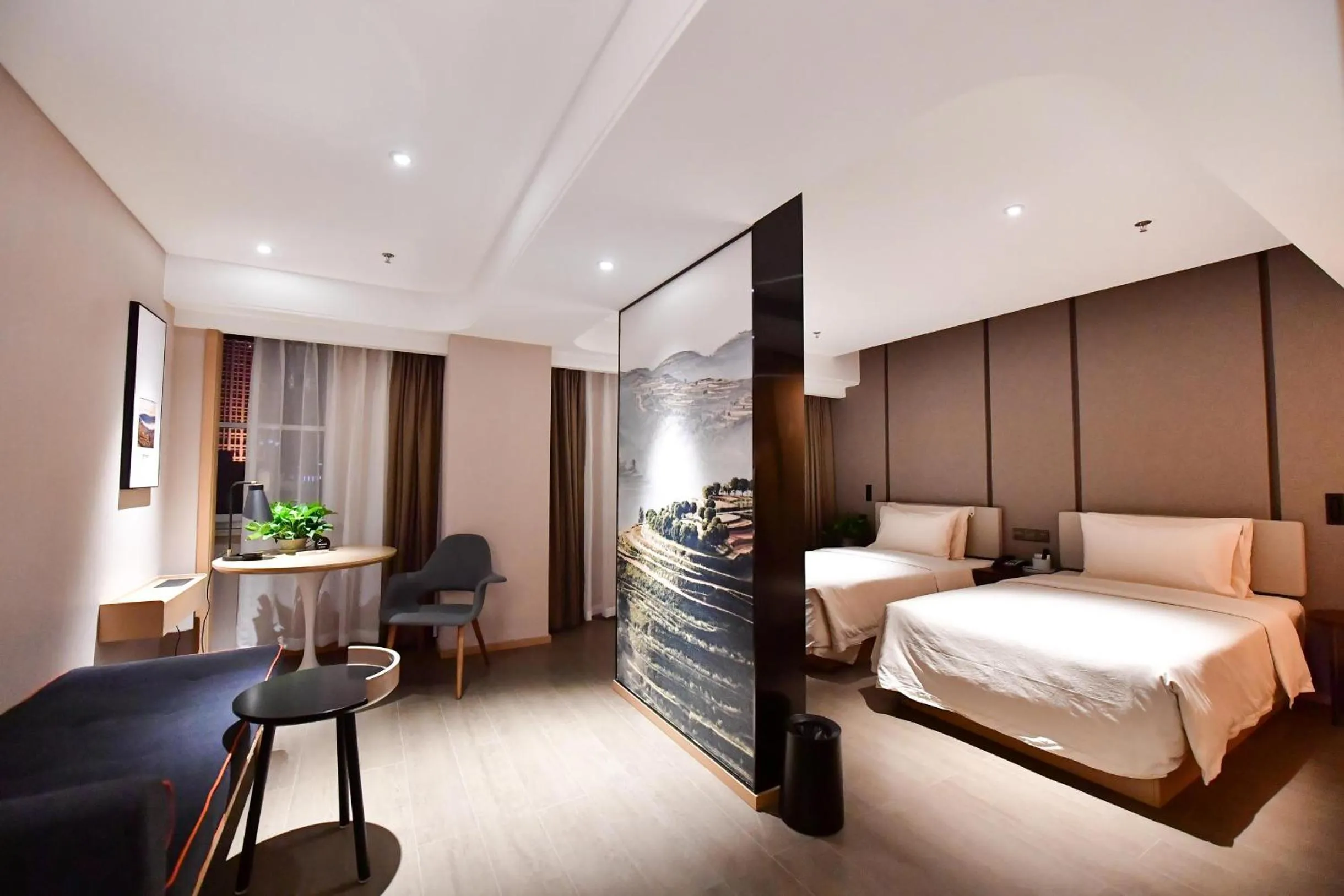 Atour Hotel Yinchuan Gulou Pedestrian Street