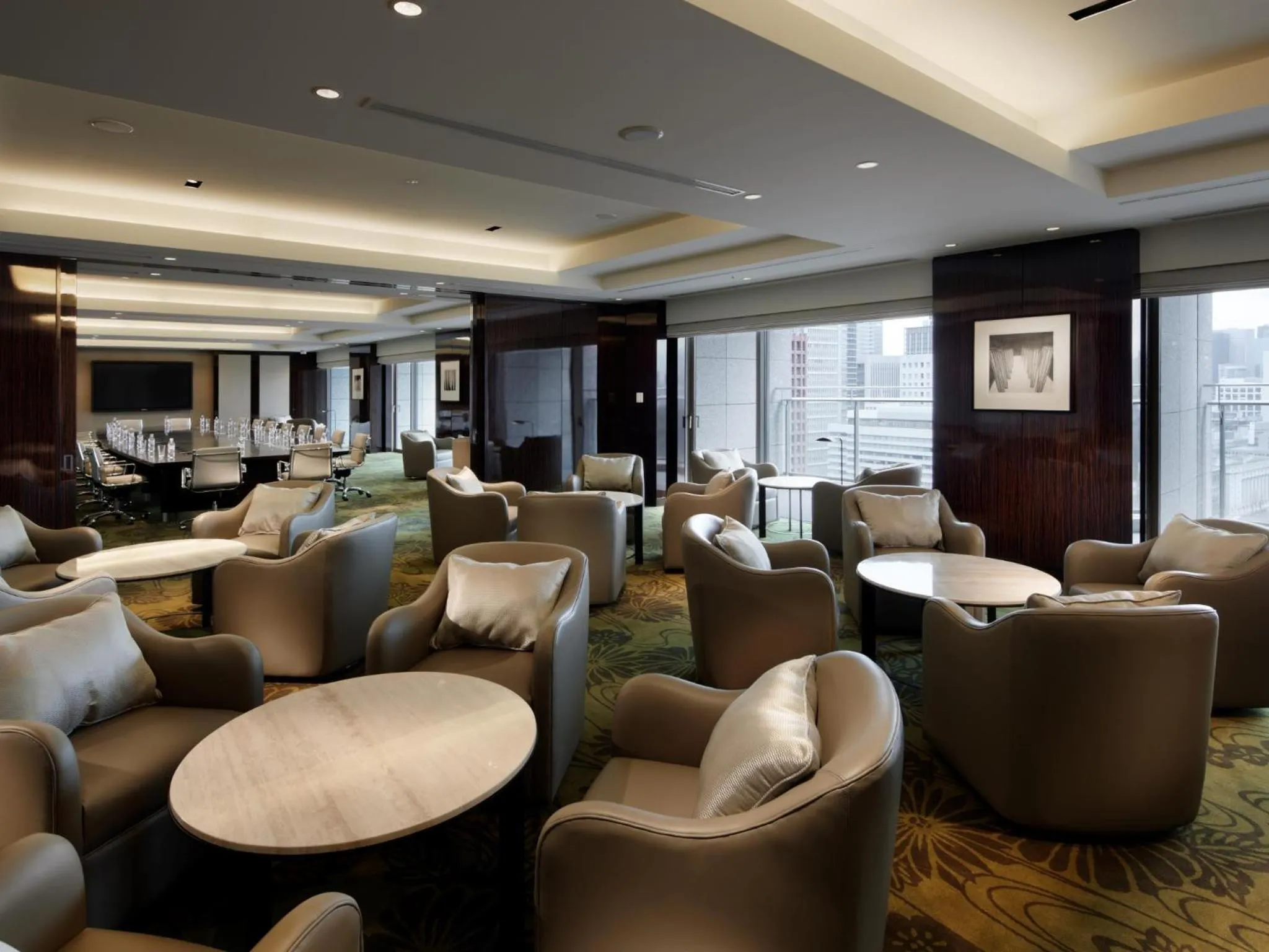 Business facilities in Palace Hotel Tokyo