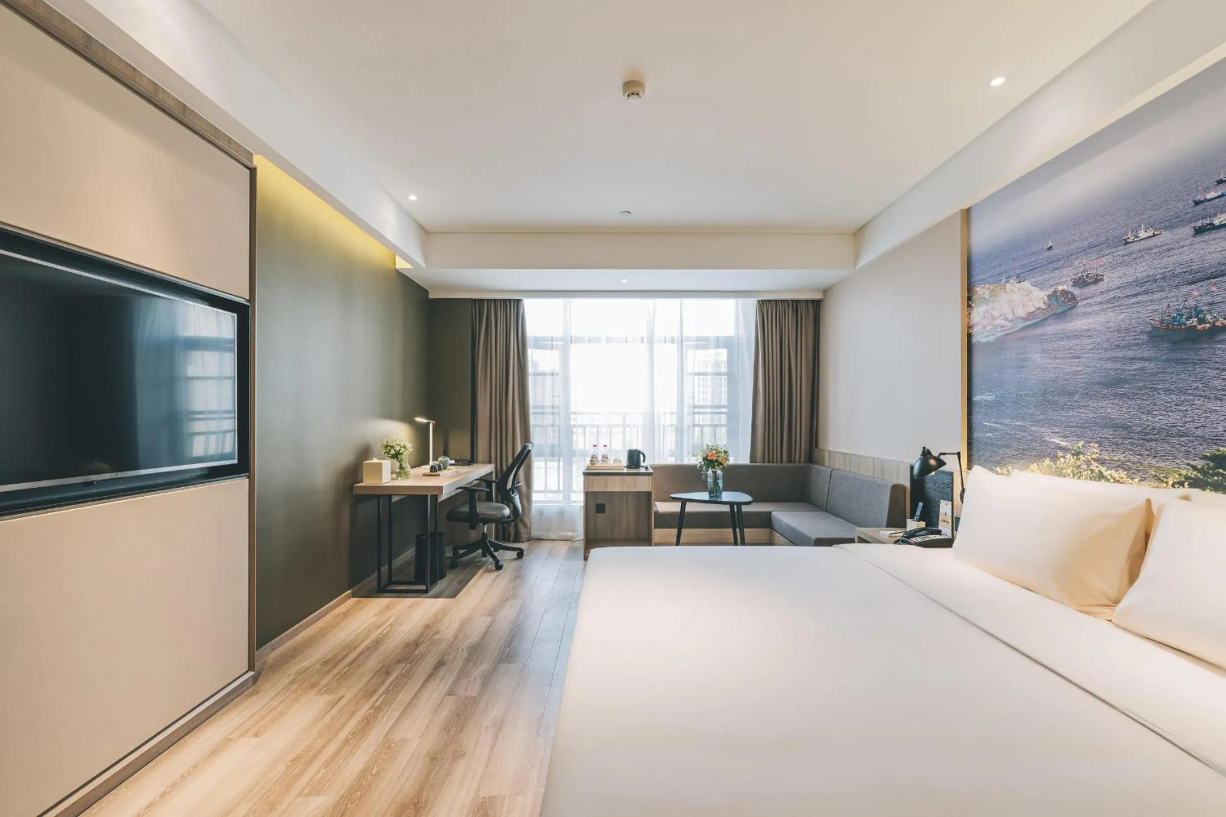 Bed in Atour Hotel Ningbo Airport Yinzhou Avenue