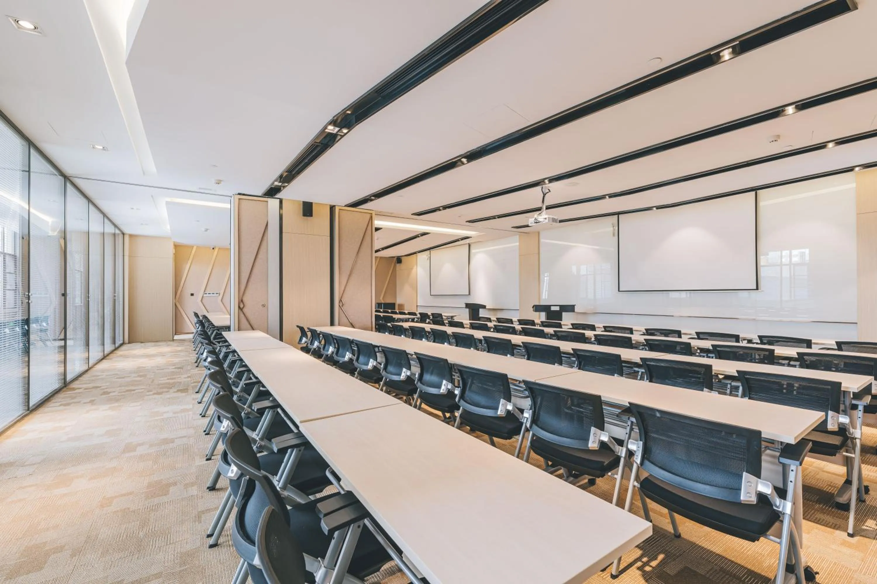 Meeting/conference room in Atour Hotel Ningbo Airport Yinzhou Avenue