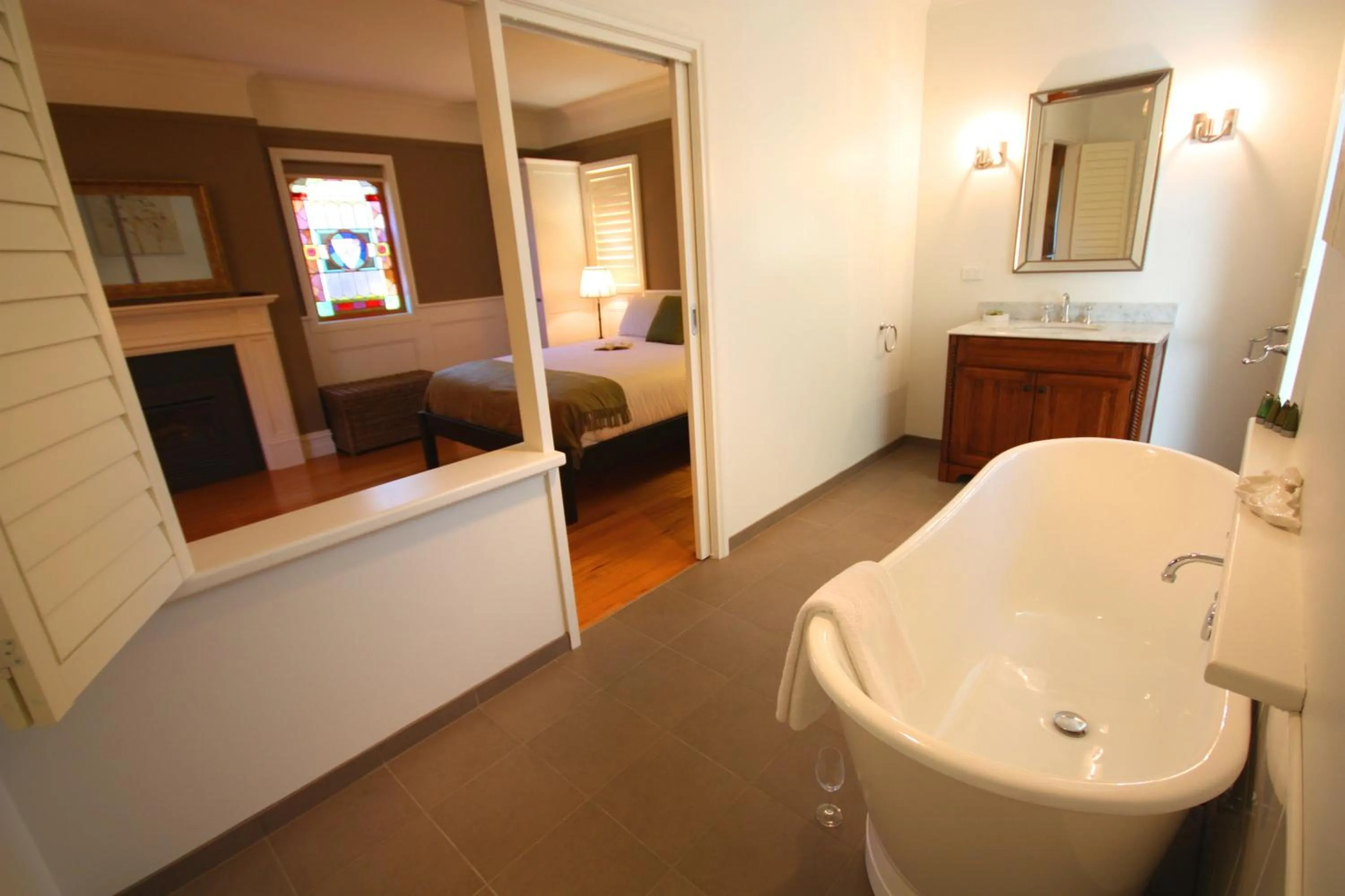 Bathroom in Marysville Garden Cottages
