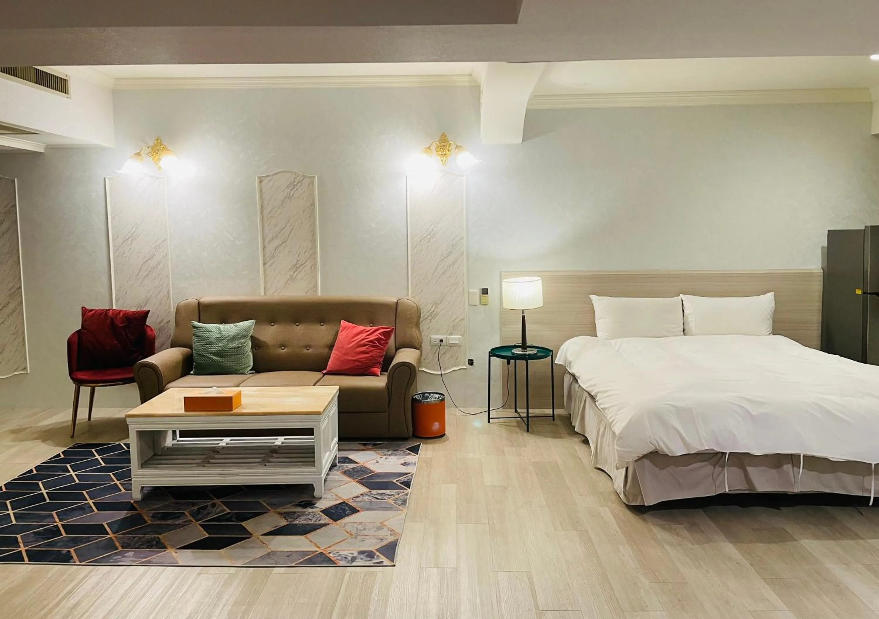 Bed in Felicity Business Hotel