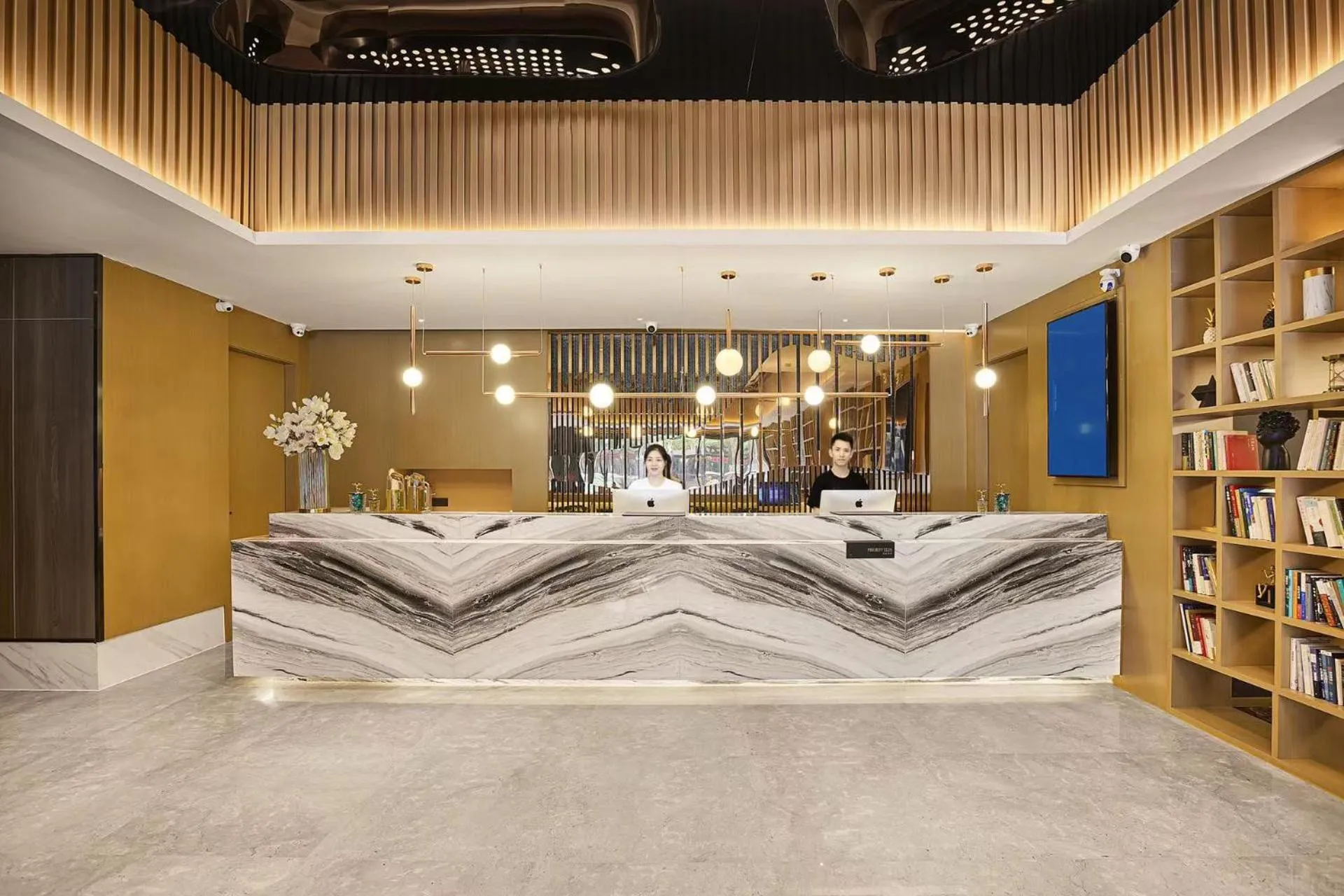 Library in Atour Hotel Chengdu Yulin Huaxi