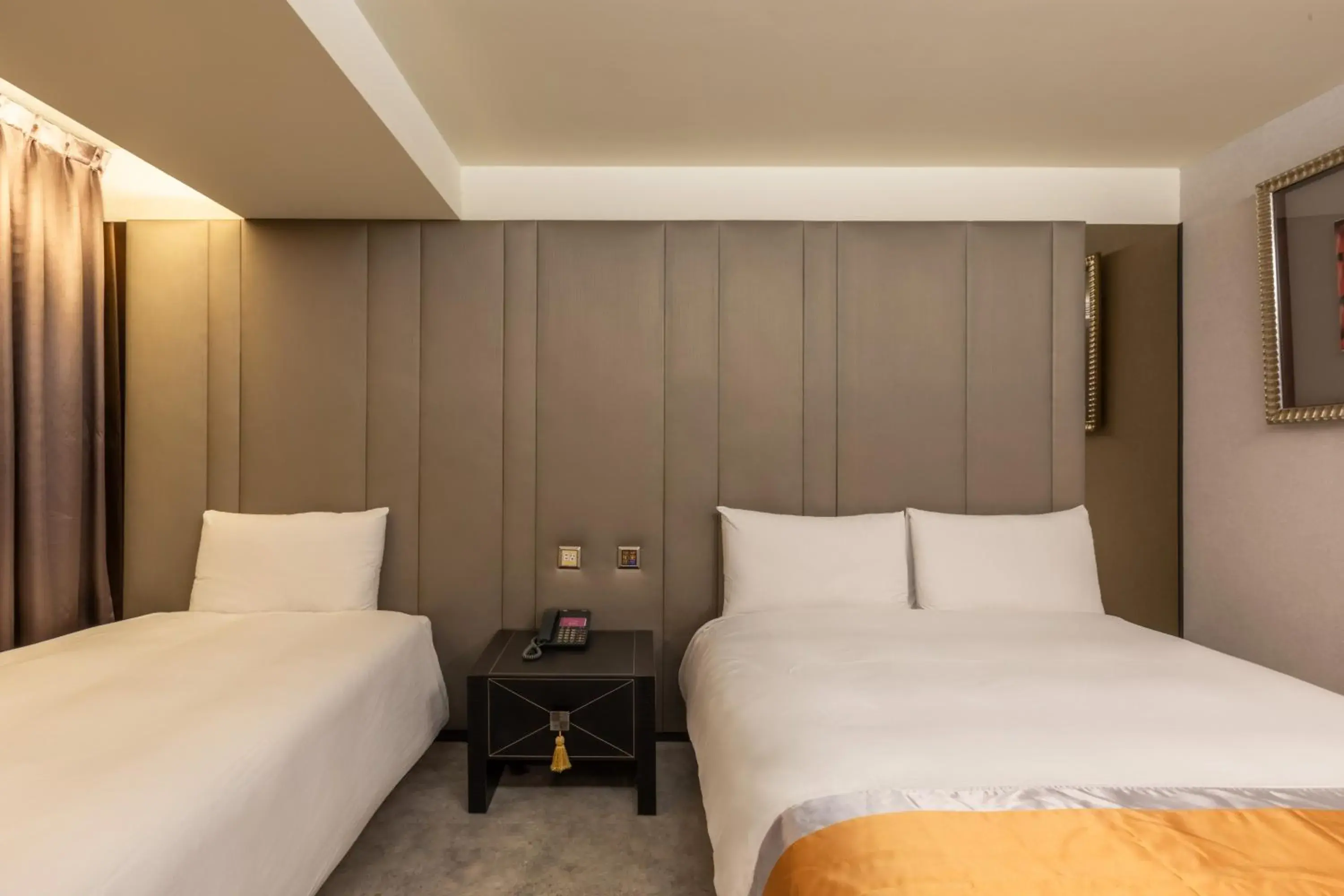 Standard Triple Room - No Parking in Ren Mei Fashion Hotel Standard Triple Room - No Parking in Ren Mei Fashion Hotel