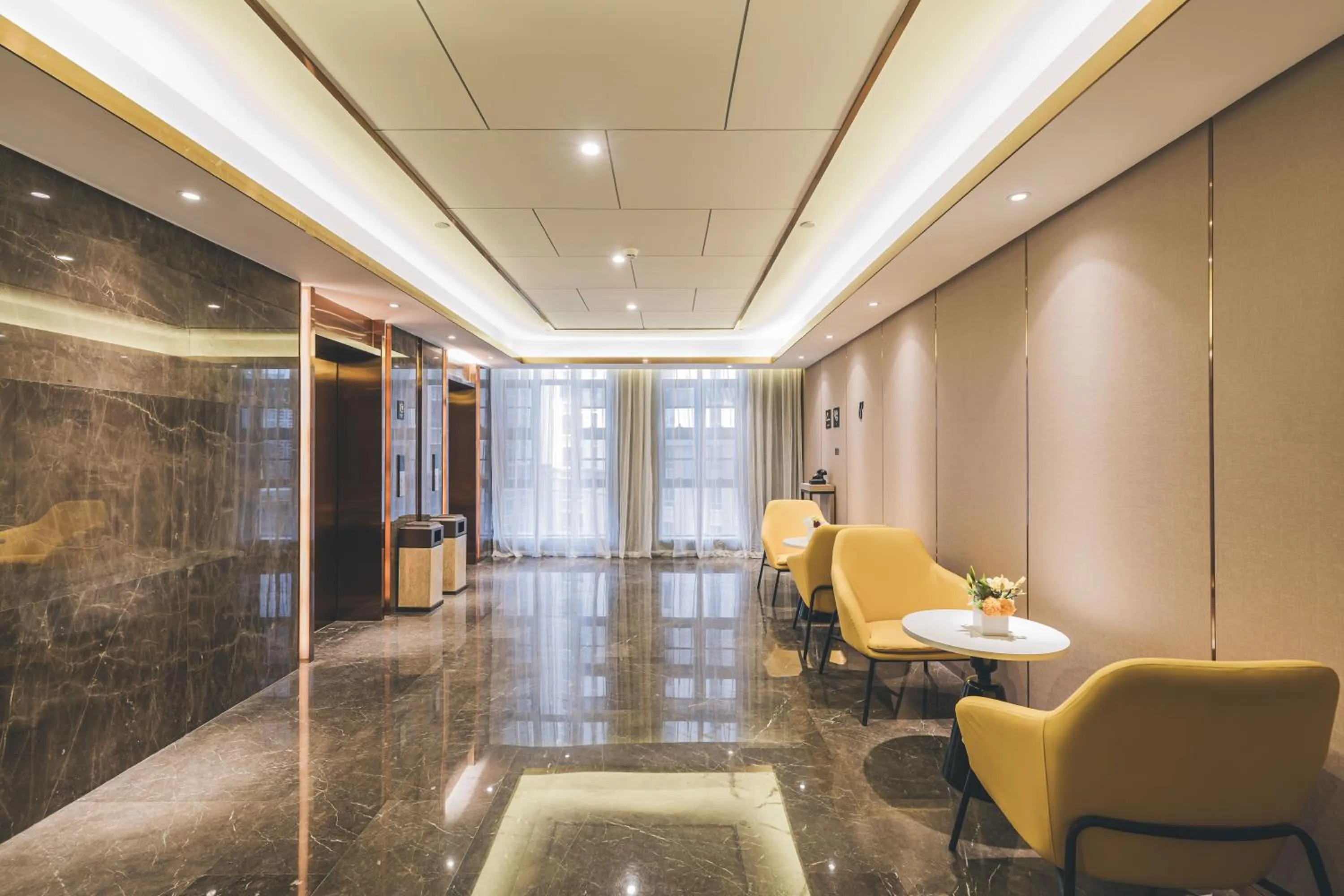 Lobby or reception in Atour Hotel (Puning High Speed Railway Station)