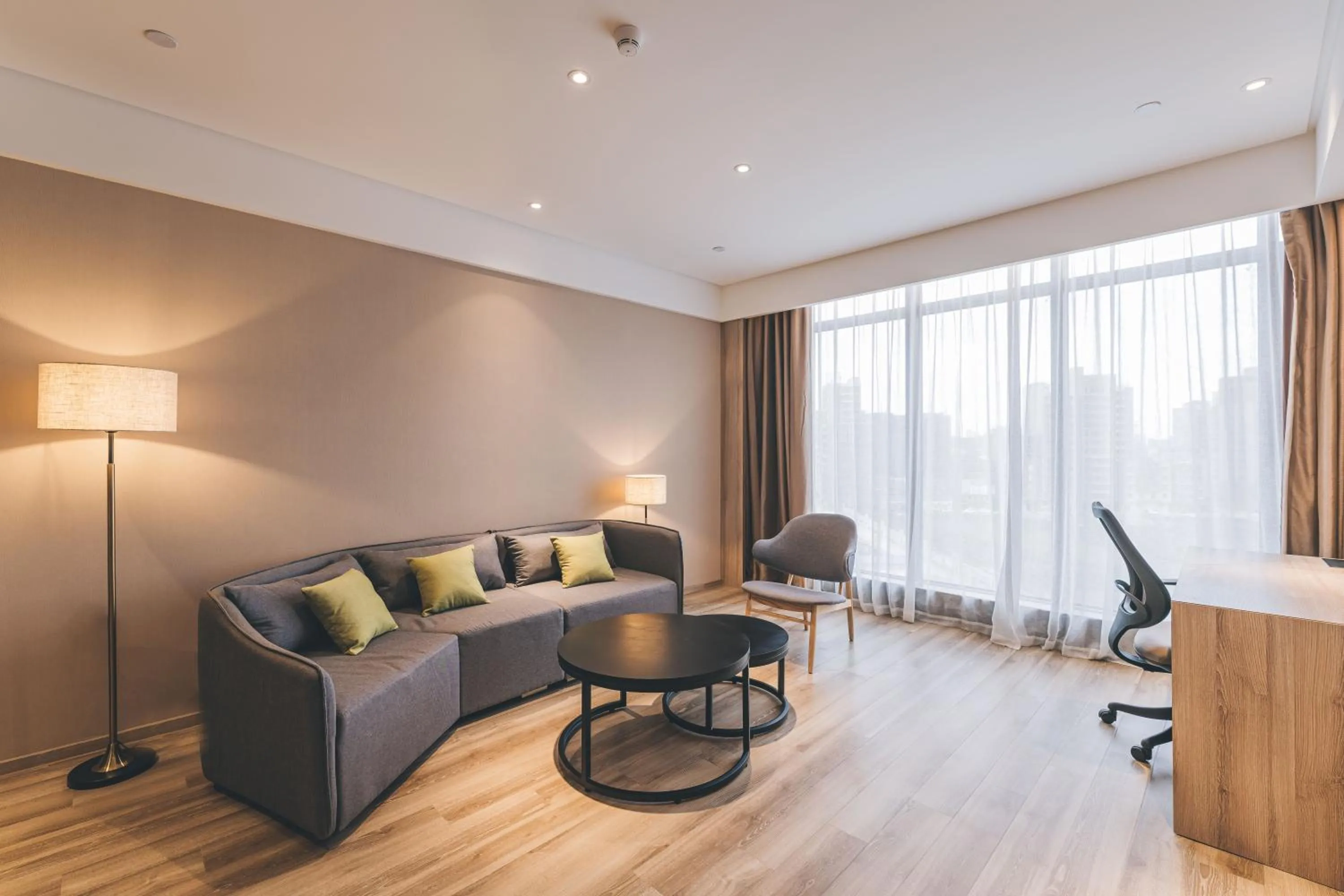 Photo of the whole room in Atour Hotel (Puning High Speed Railway Station)