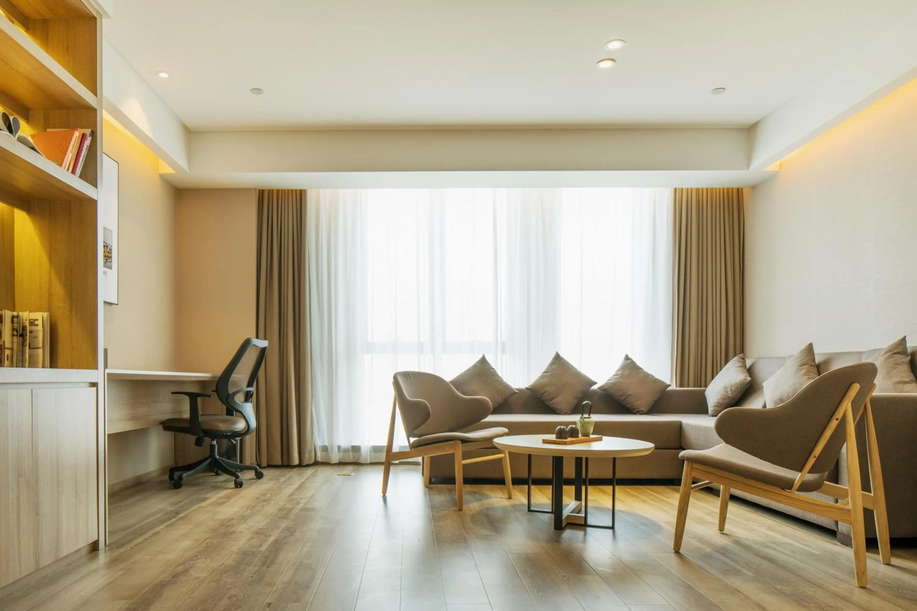 Atour Hotel Hangzhou Binjiang Jiangling Road