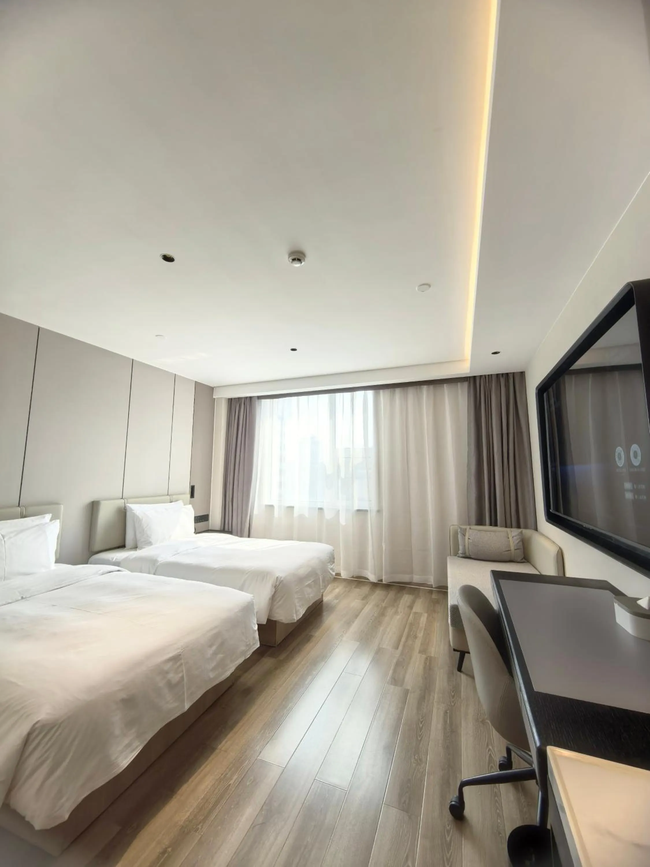 Photo of the whole room in Atour Light Hotel (Jinan Jiefang Road)