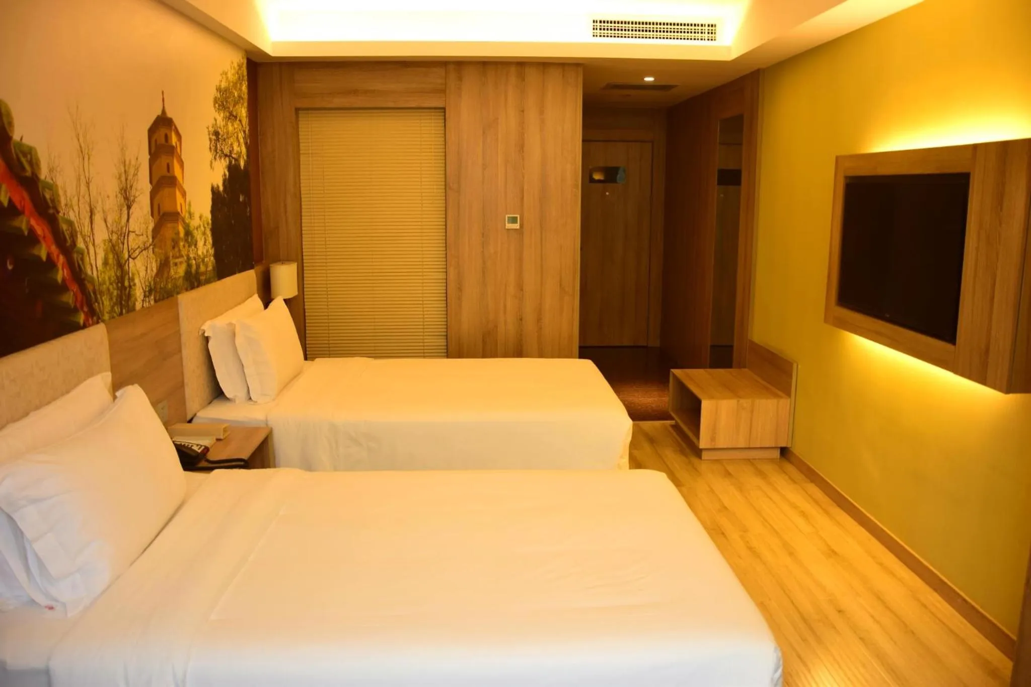 Atour Hotel (Xi'an Gaoxin Dazhai Road)