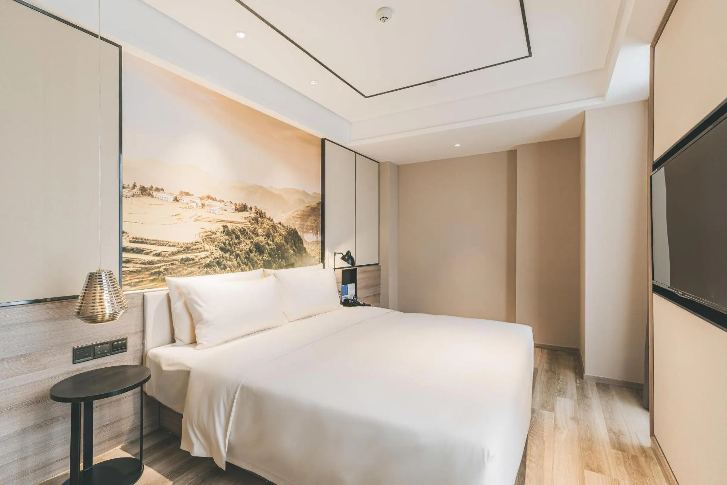 Bed in Atour Hotel Guiyang Century City Shopping Center