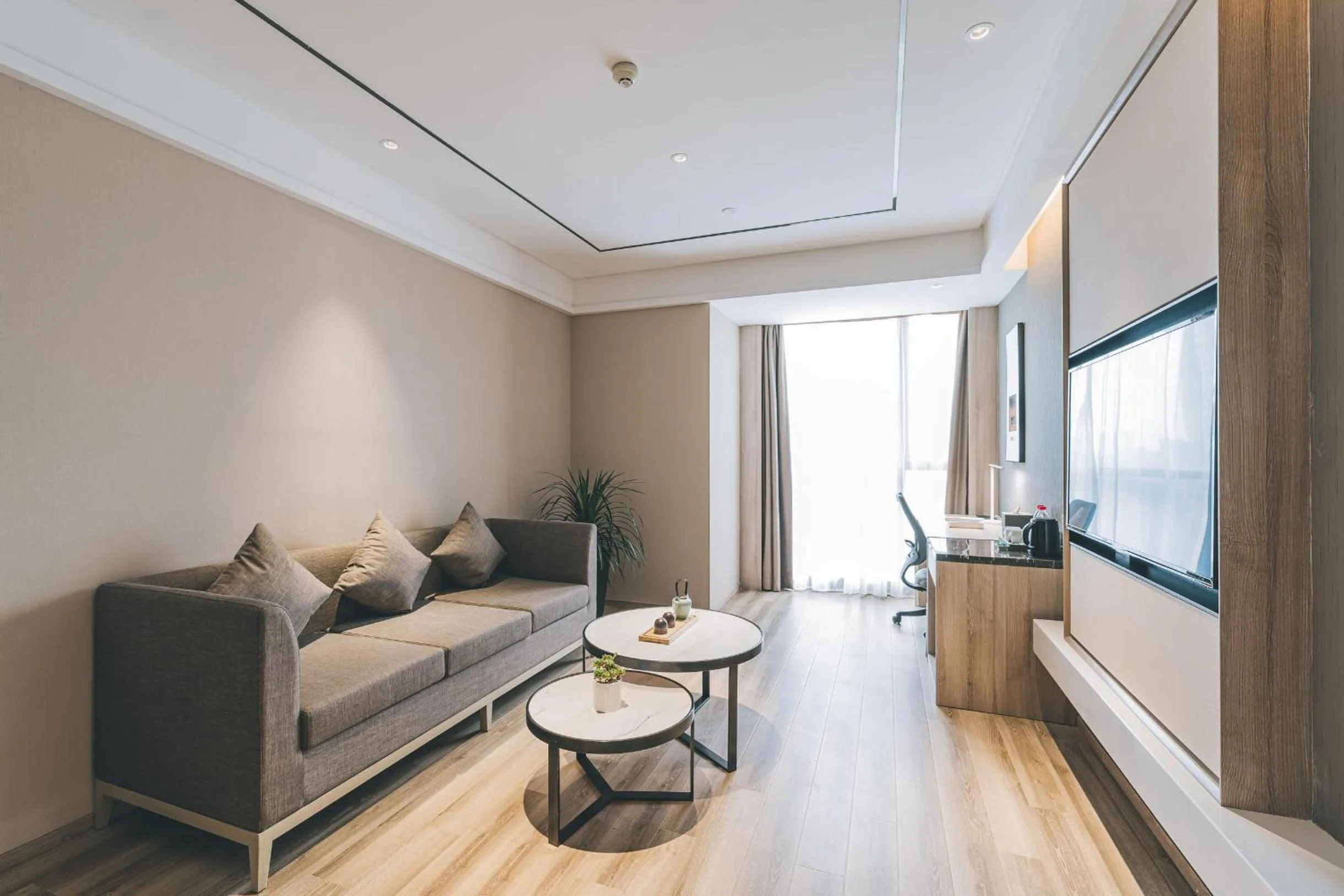 Atour Hotel Guiyang Century City Shopping Center