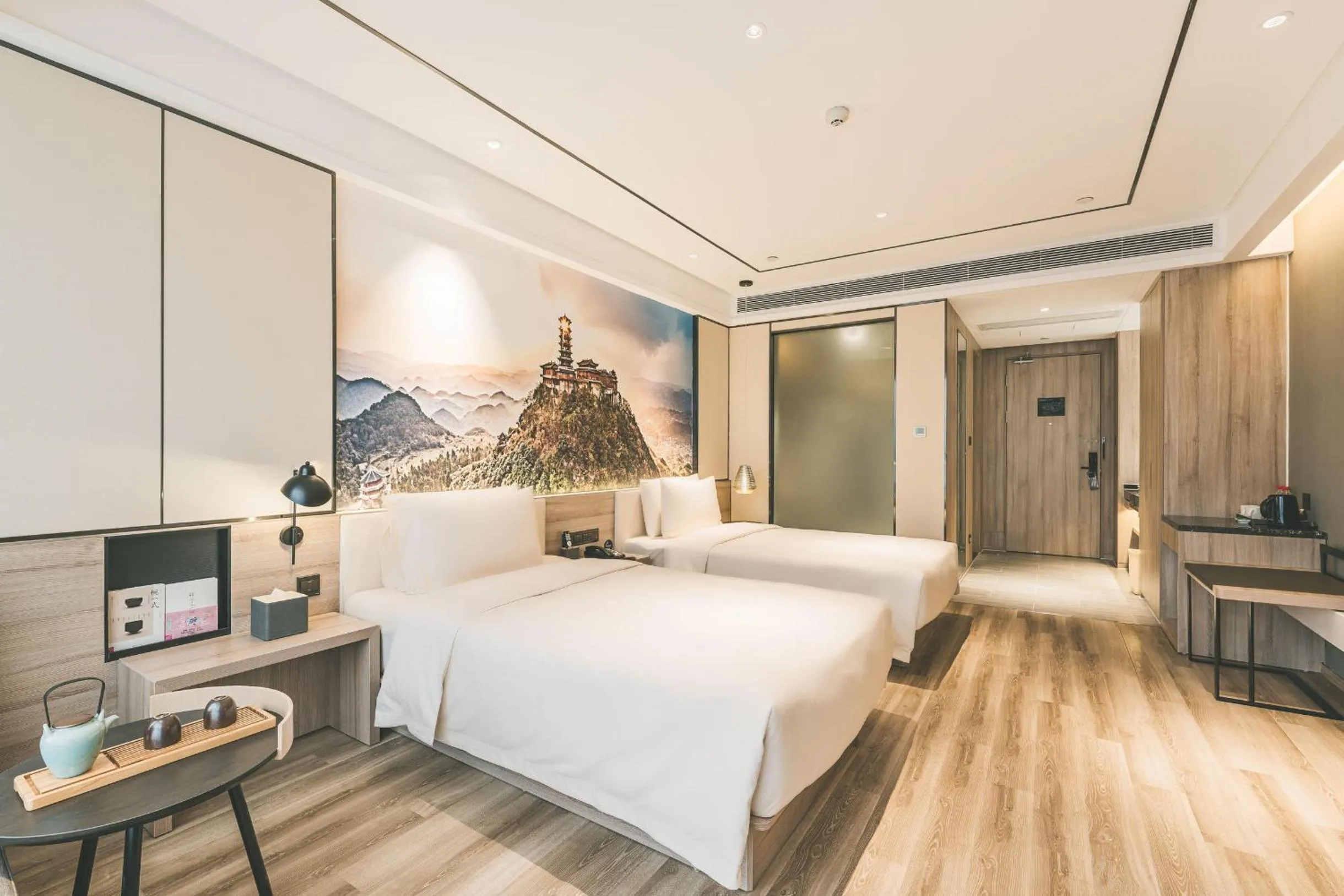 Bed in Atour Hotel Guiyang Century City Shopping Center