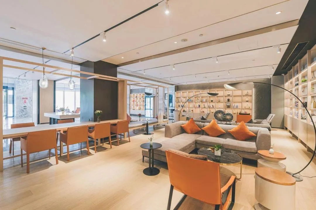 Atour Hotel Yiwu International Trade City