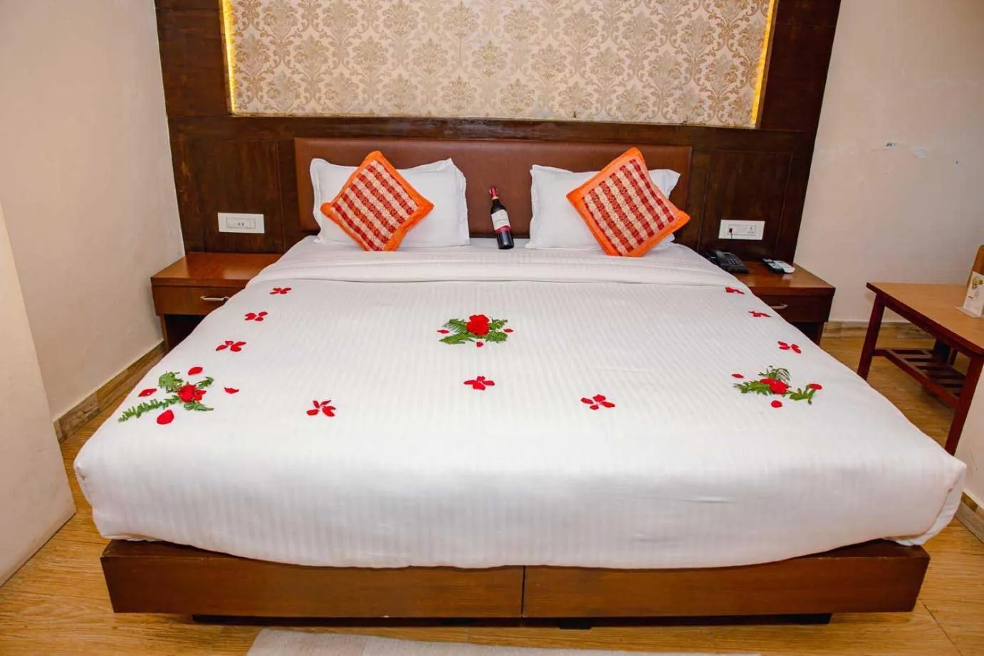 Bed in Hotel Yellow Pagoda Pokhara