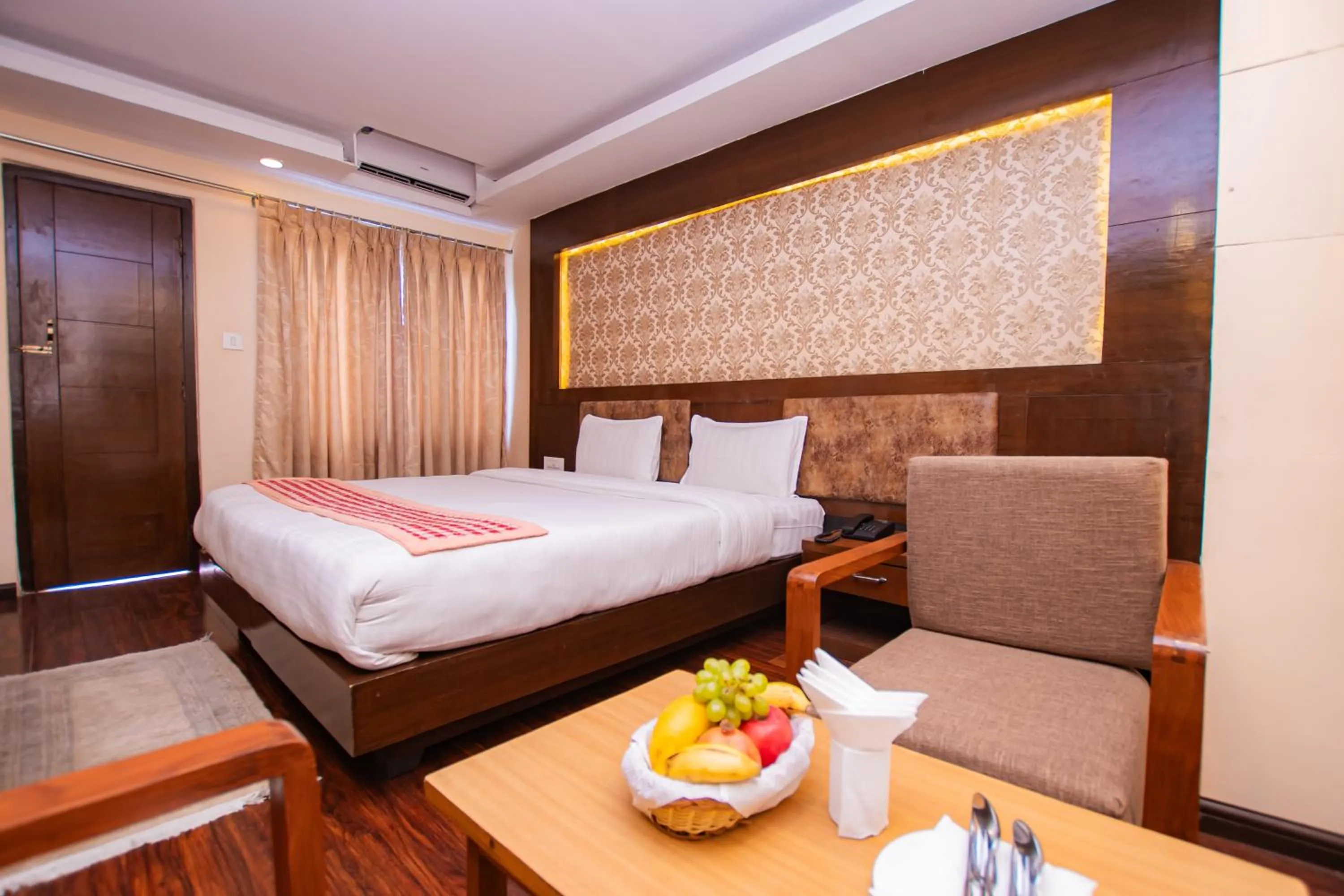 Bed in Hotel Yellow Pagoda Pokhara