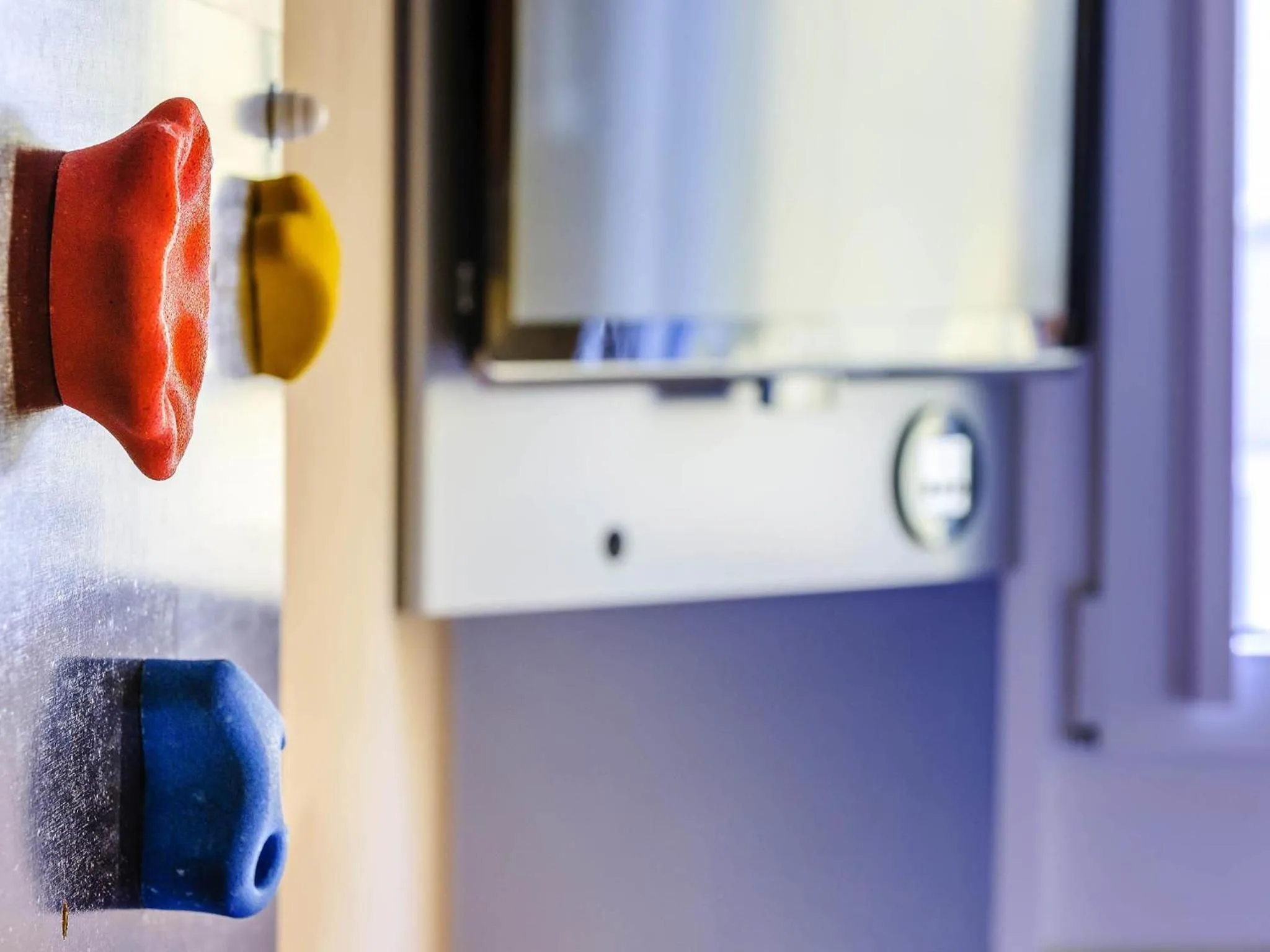 Bedroom in ibis budget Berlin Kurfürstendamm