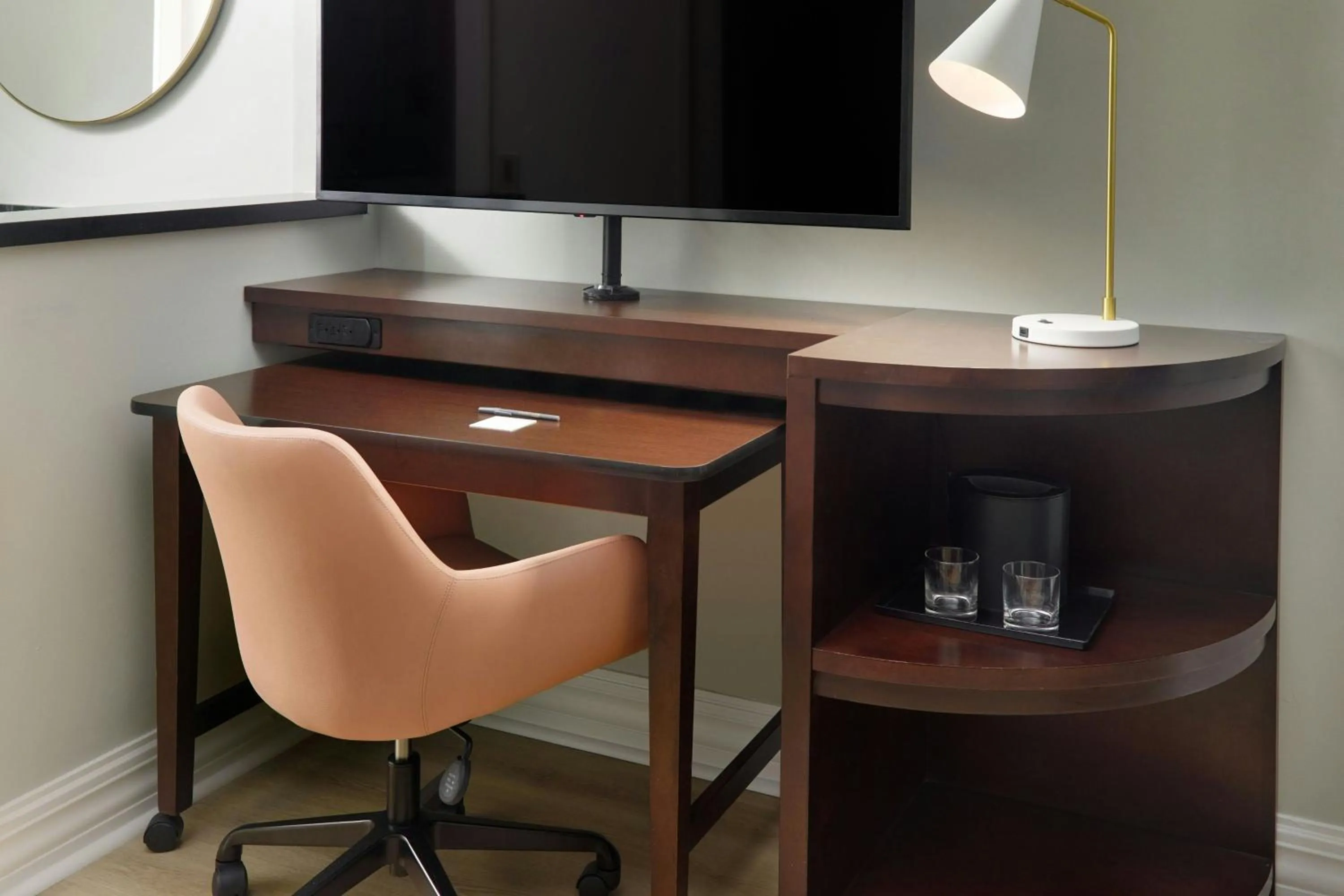 Photo of the whole room in Courtyard by Marriott New Orleans French Quarter/Iberville