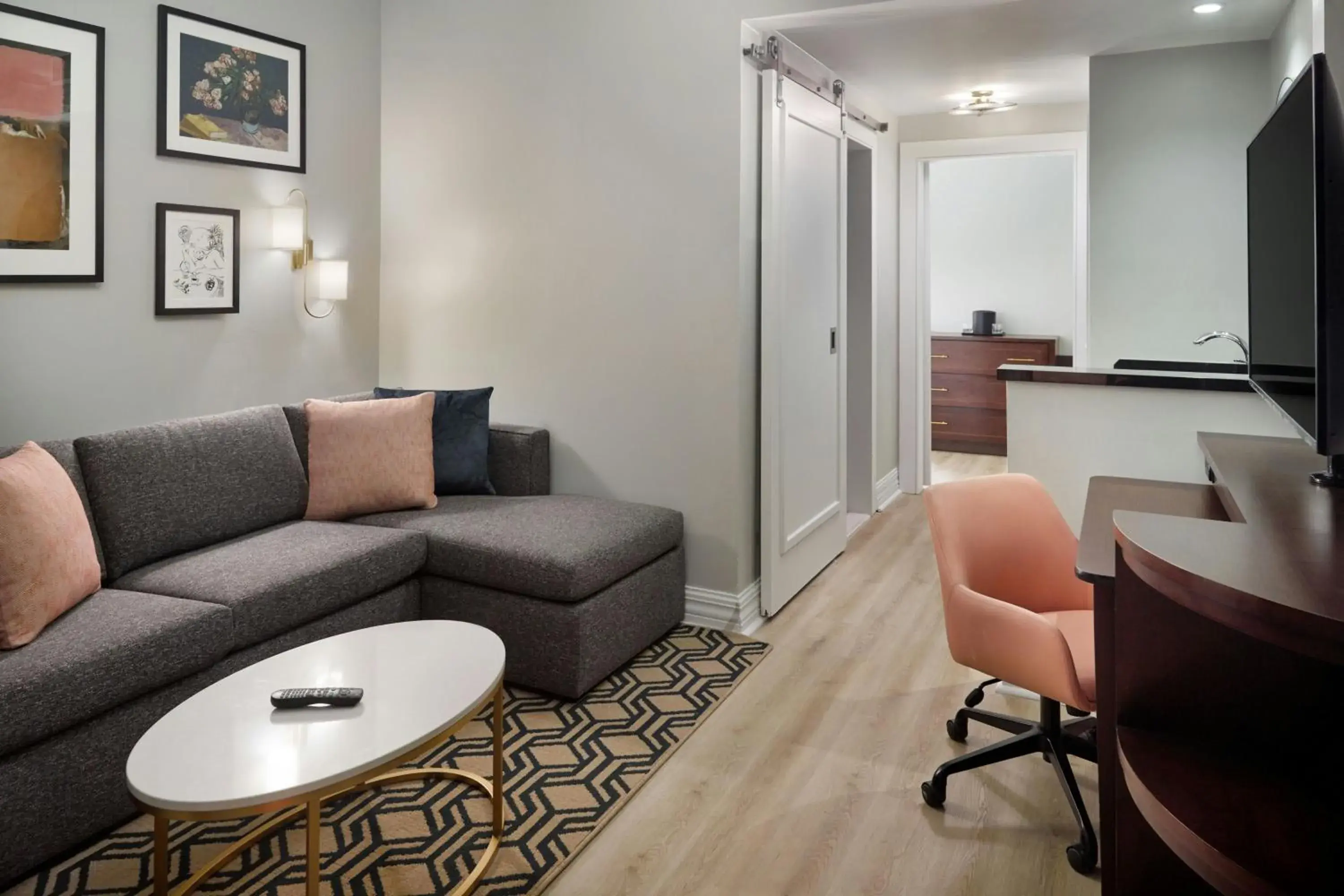 Studio Queen Suite with Sofa Bed and Tub - Mobility Accessible in Courtyard by Marriott New Orleans French Quarter/Iberville Studio Queen Suite with Sofa Bed and Tub - Mobility Accessible in Courtyard by Marriott New Orleans French Quarter/Iberville