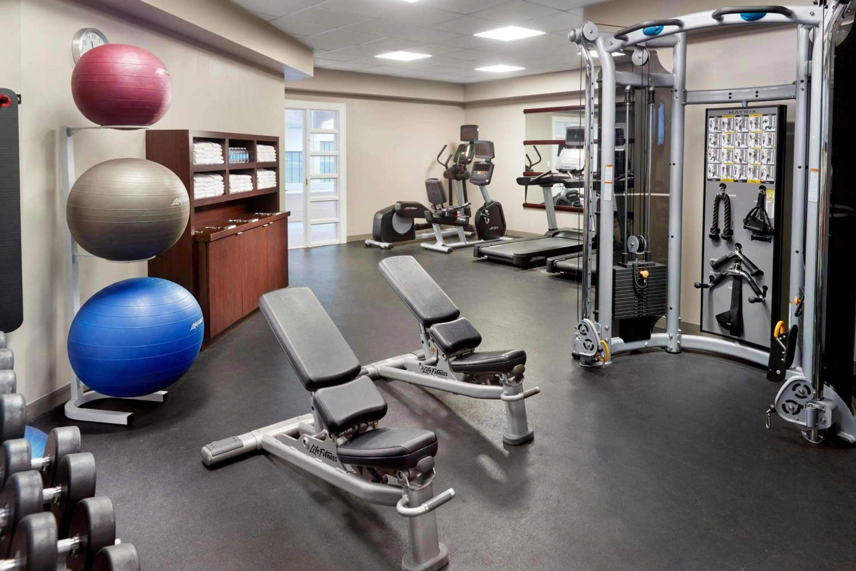 Fitness centre/facilities in Courtyard by Marriott New Orleans French Quarter/Iberville