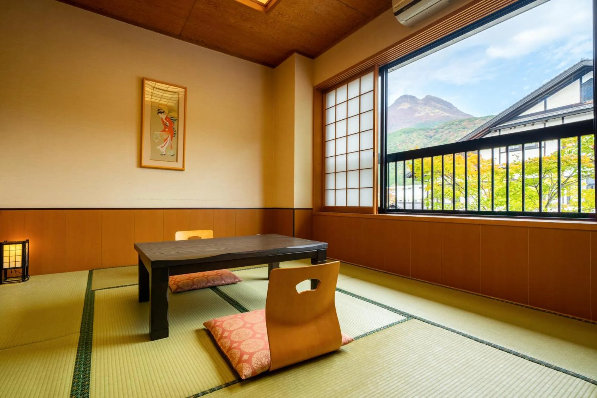 Living room in Yawaragi-no-Sato Yadoya