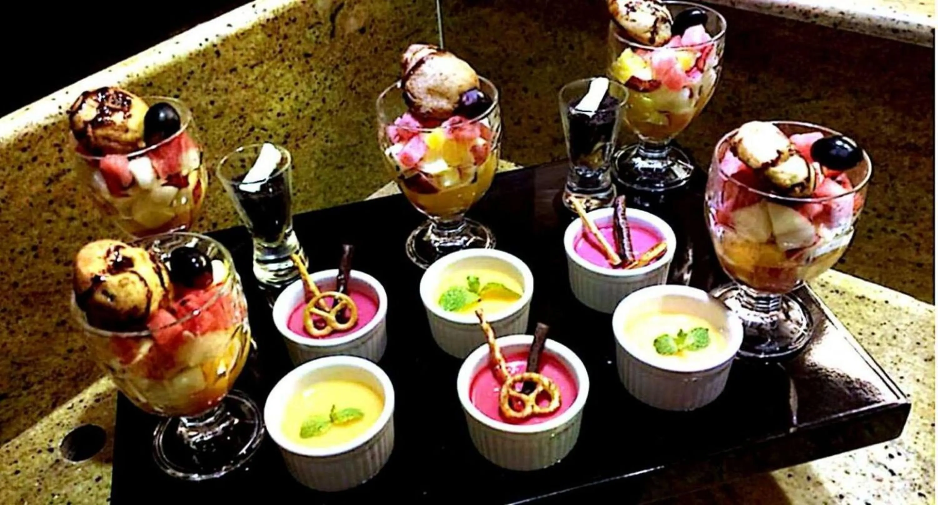 Restaurant/places to eat in Mark Inn Hotel Deira