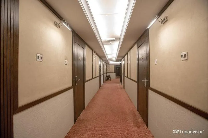 Floor plan in Mark Inn Hotel Deira