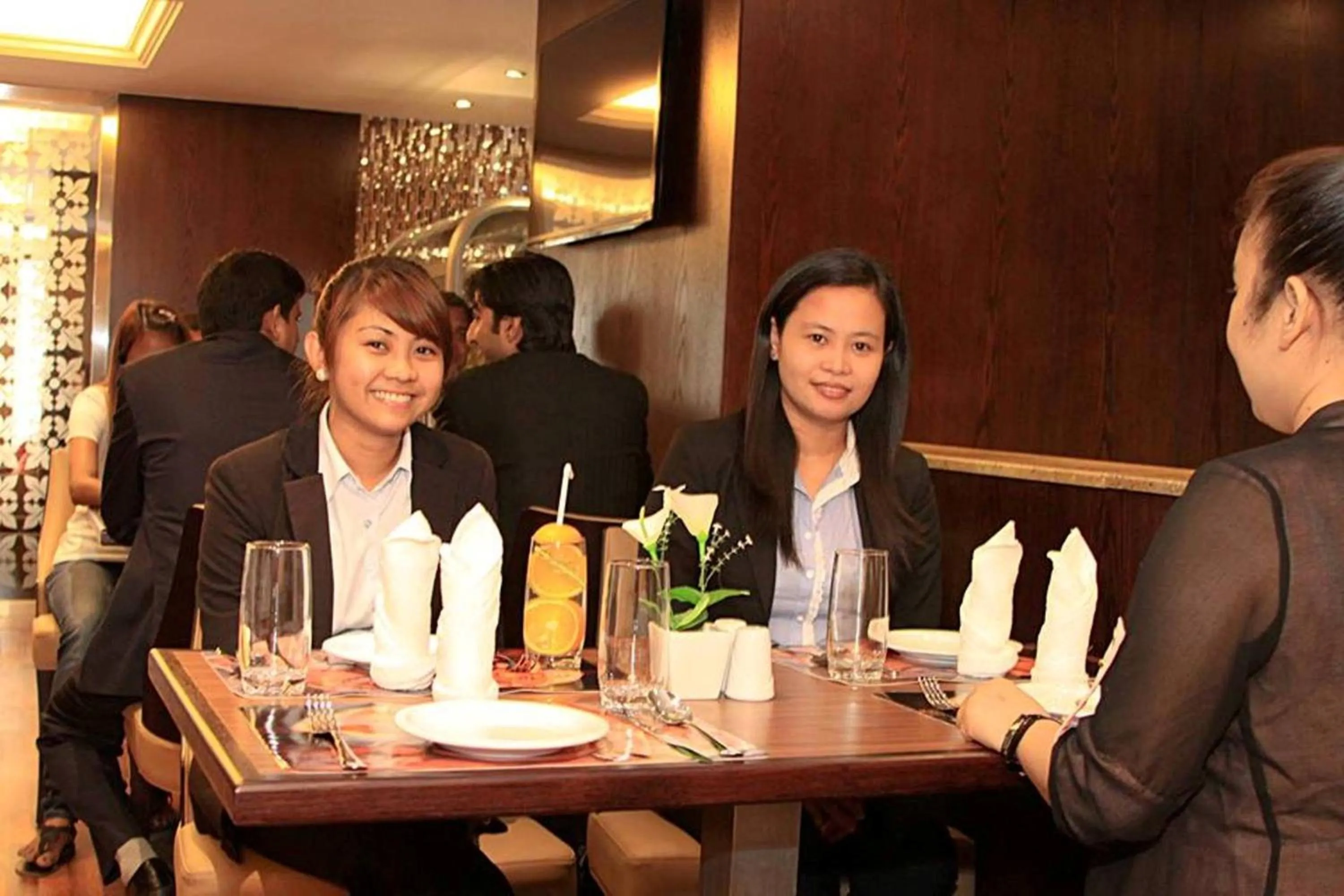 Buffet breakfast in Mark Inn Hotel Deira