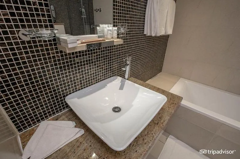 Bathroom in Mark Inn Hotel Deira