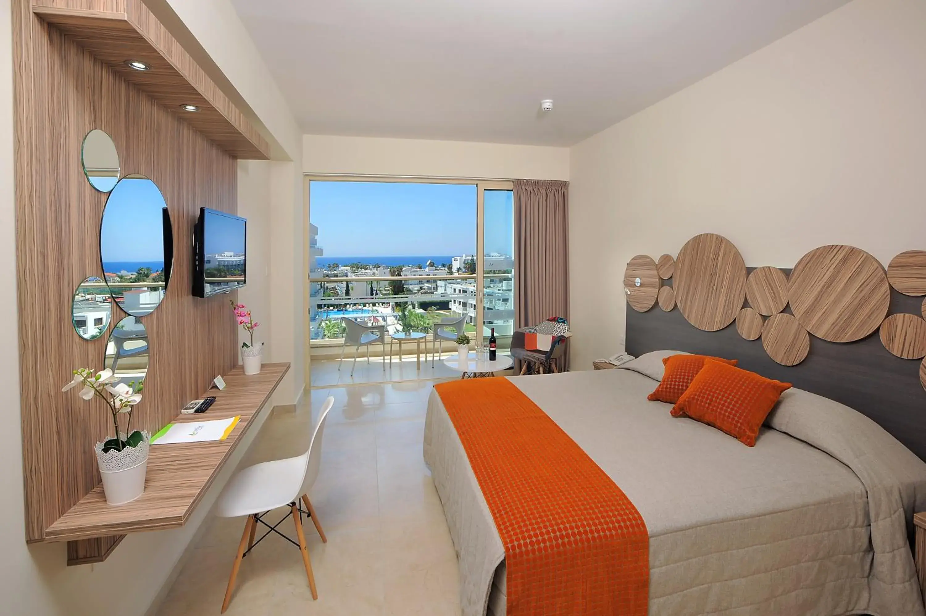 Double or Twin Room with Sea View in Nelia Gardens Double or Twin Room with Sea View in Nelia Gardens