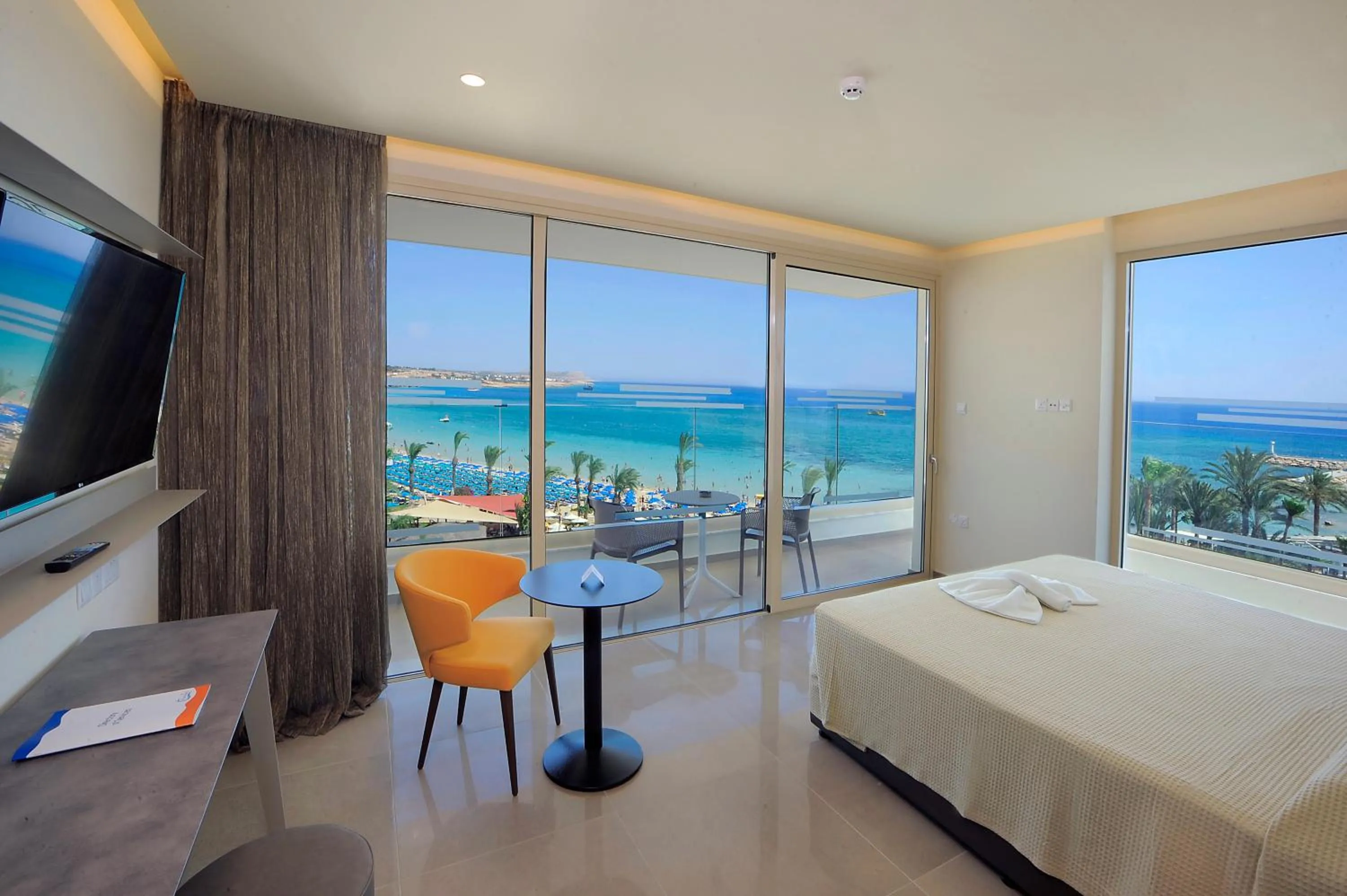 Bed in Nelia Beach Hotel & Spa