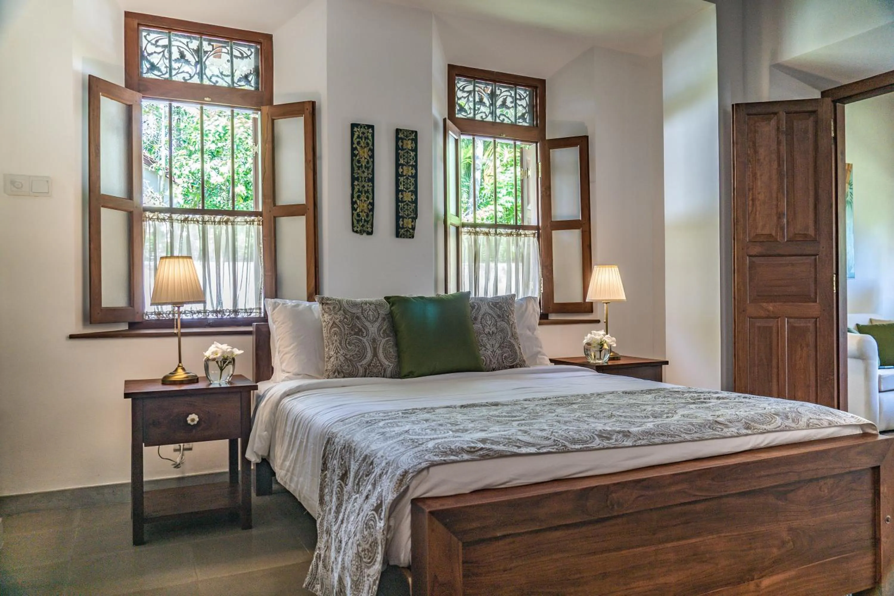 Bedroom, Bed in Kiri Palu