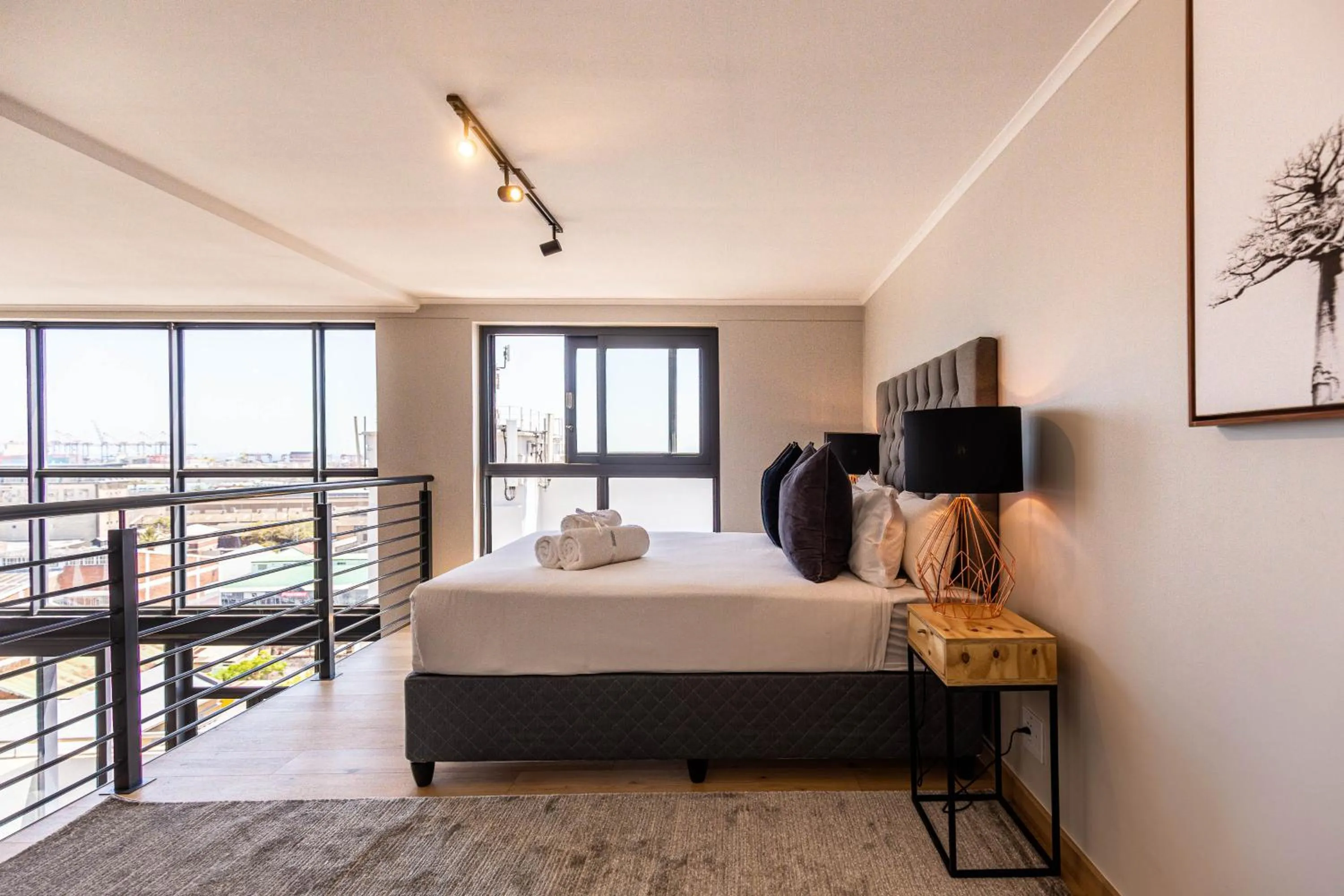 Bedroom, Bed in Urban Artisan Luxury Suites by Totalstay