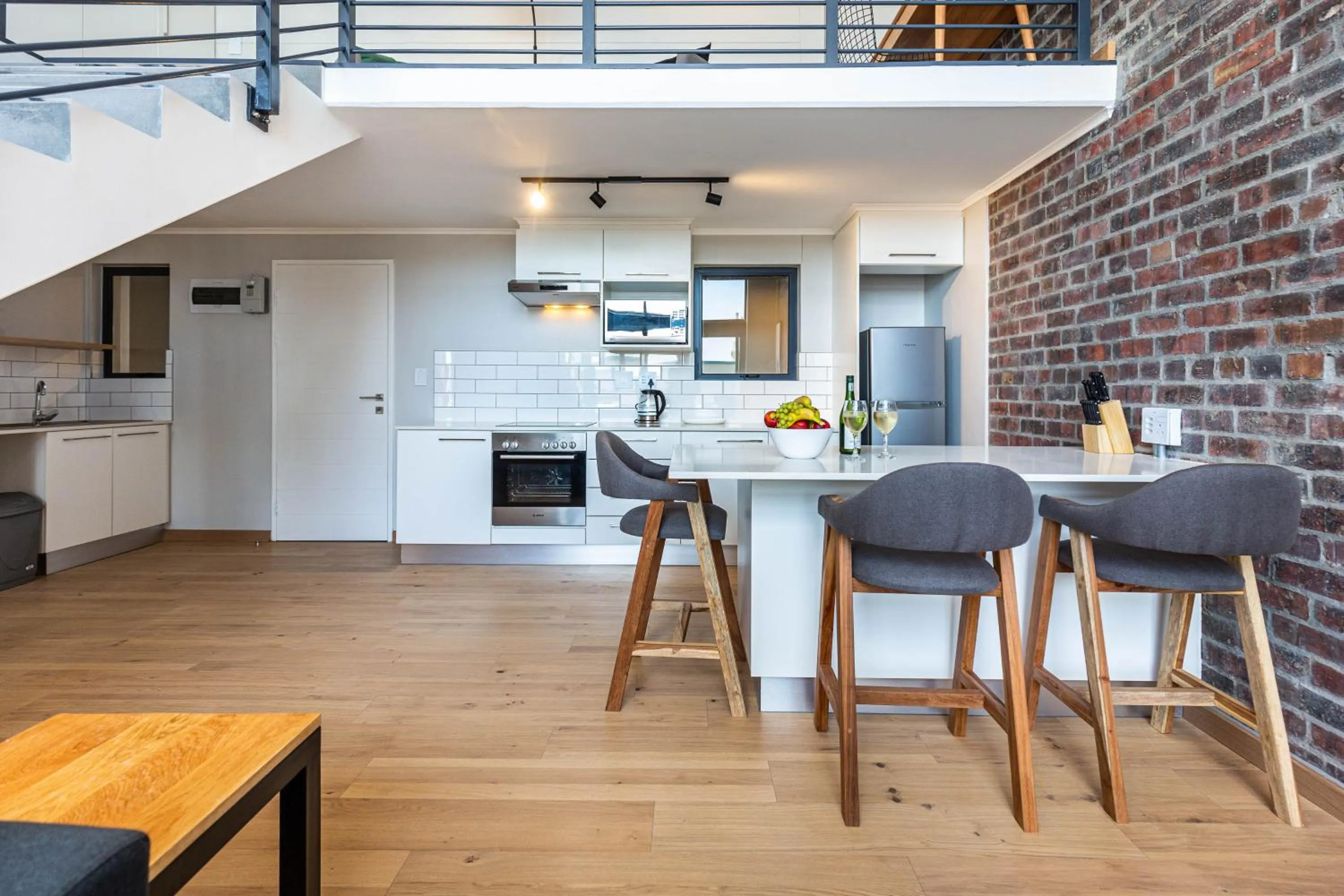 Kitchen or kitchenette in Urban Artisan Luxury Suites by Totalstay