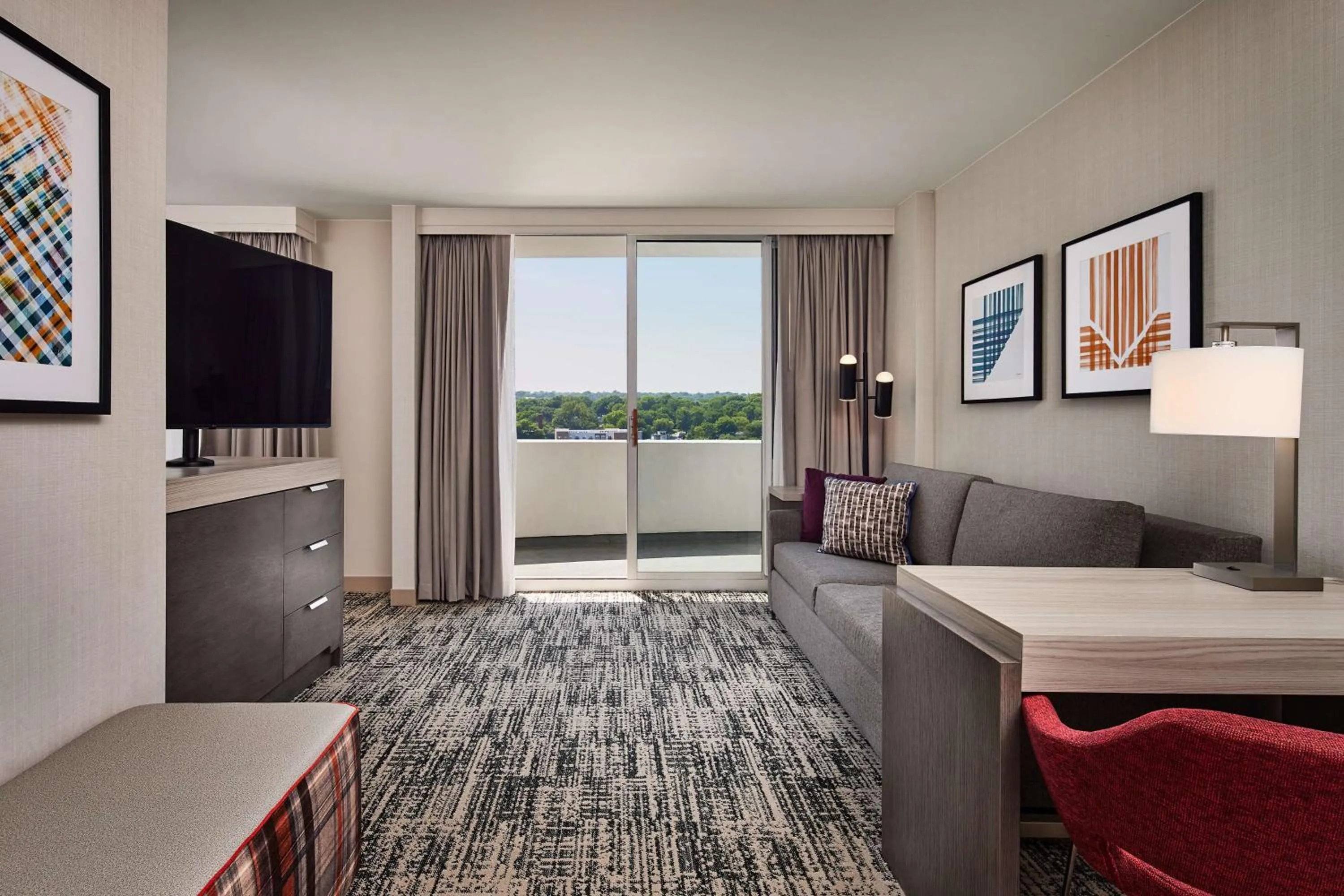 TV and multimedia, Bed in Hilton Kansas City Country Club Plaza