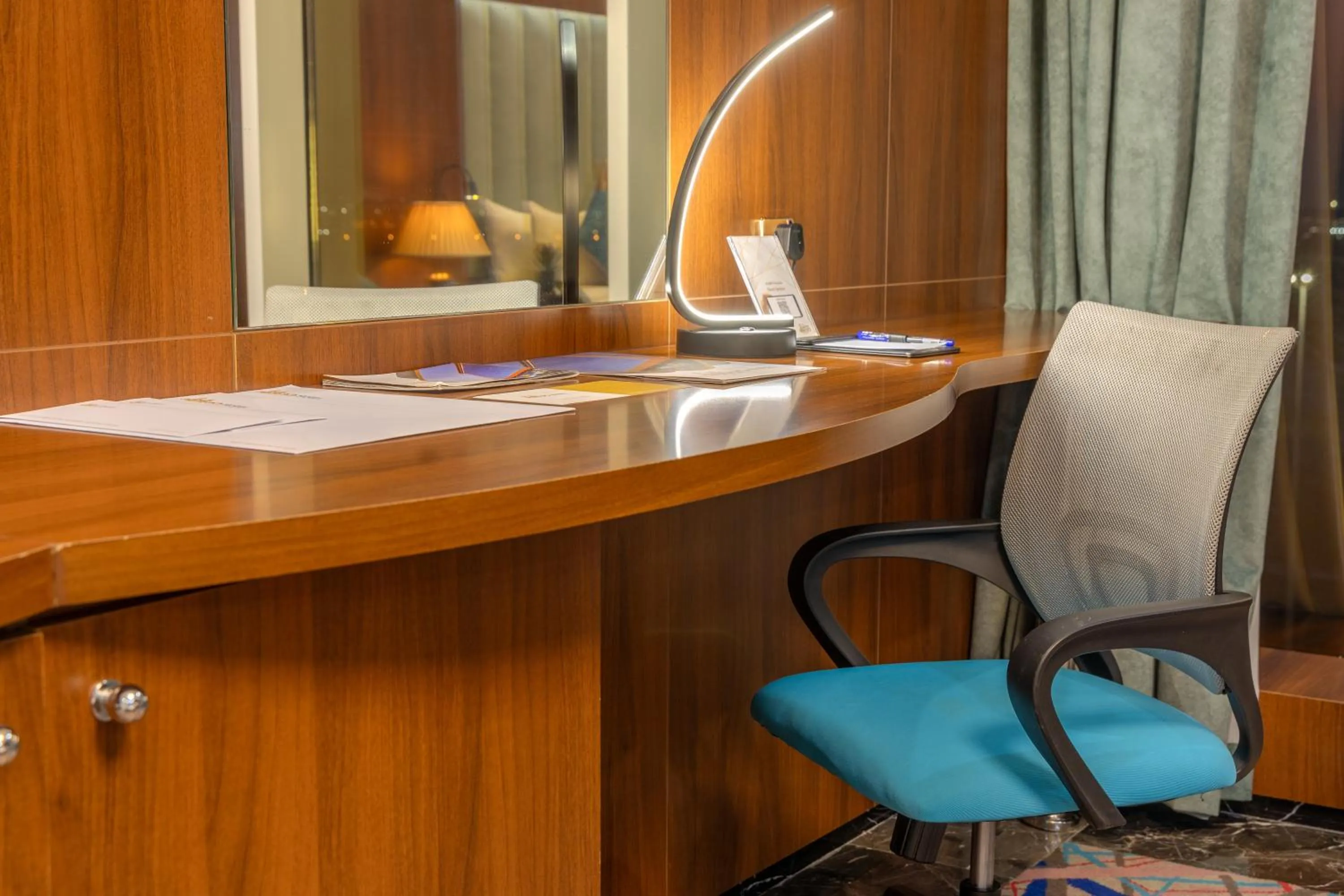 hair dresser in Donatello Jeddah Hotel