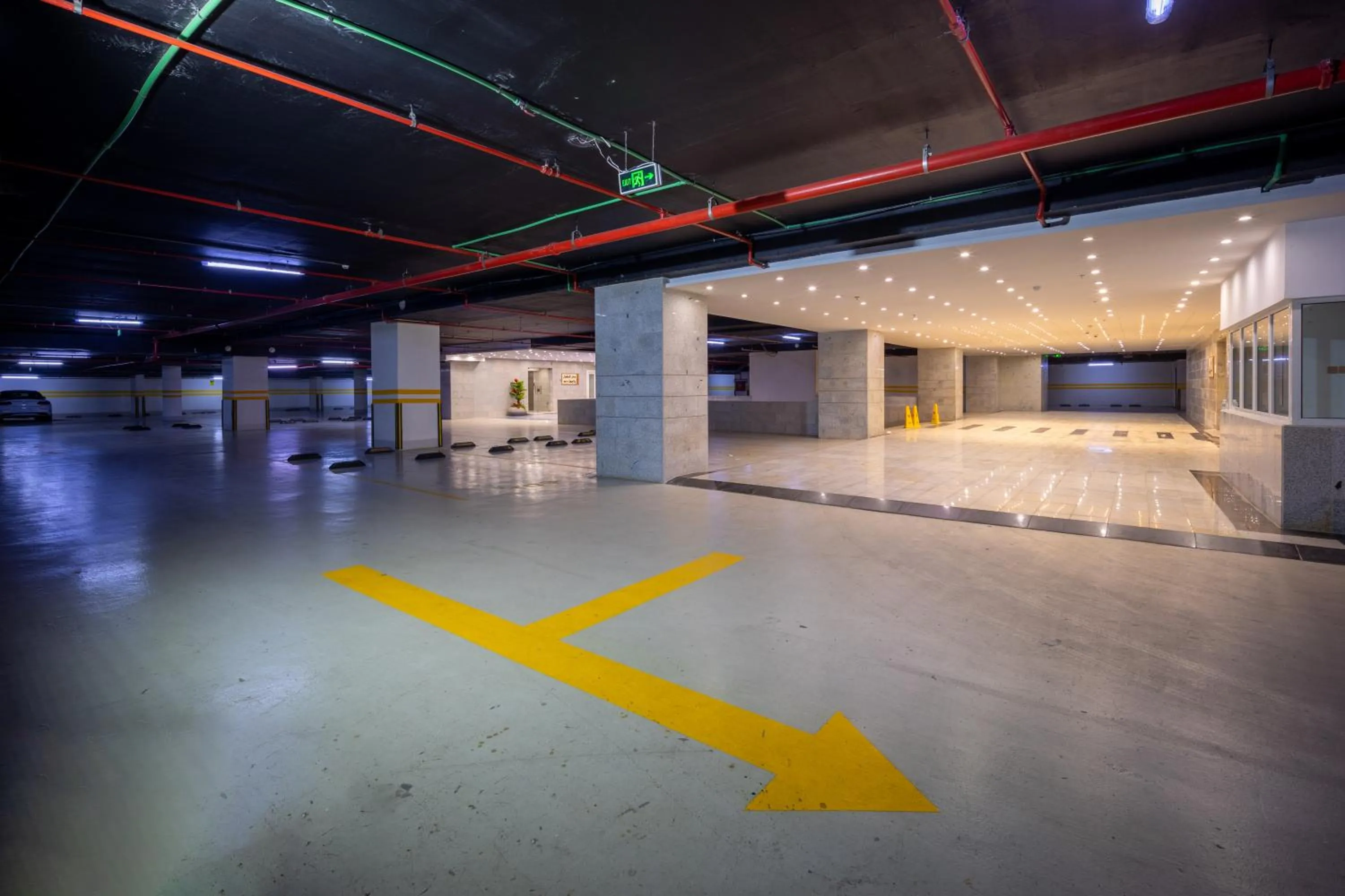 Parking in Donatello Jeddah Hotel