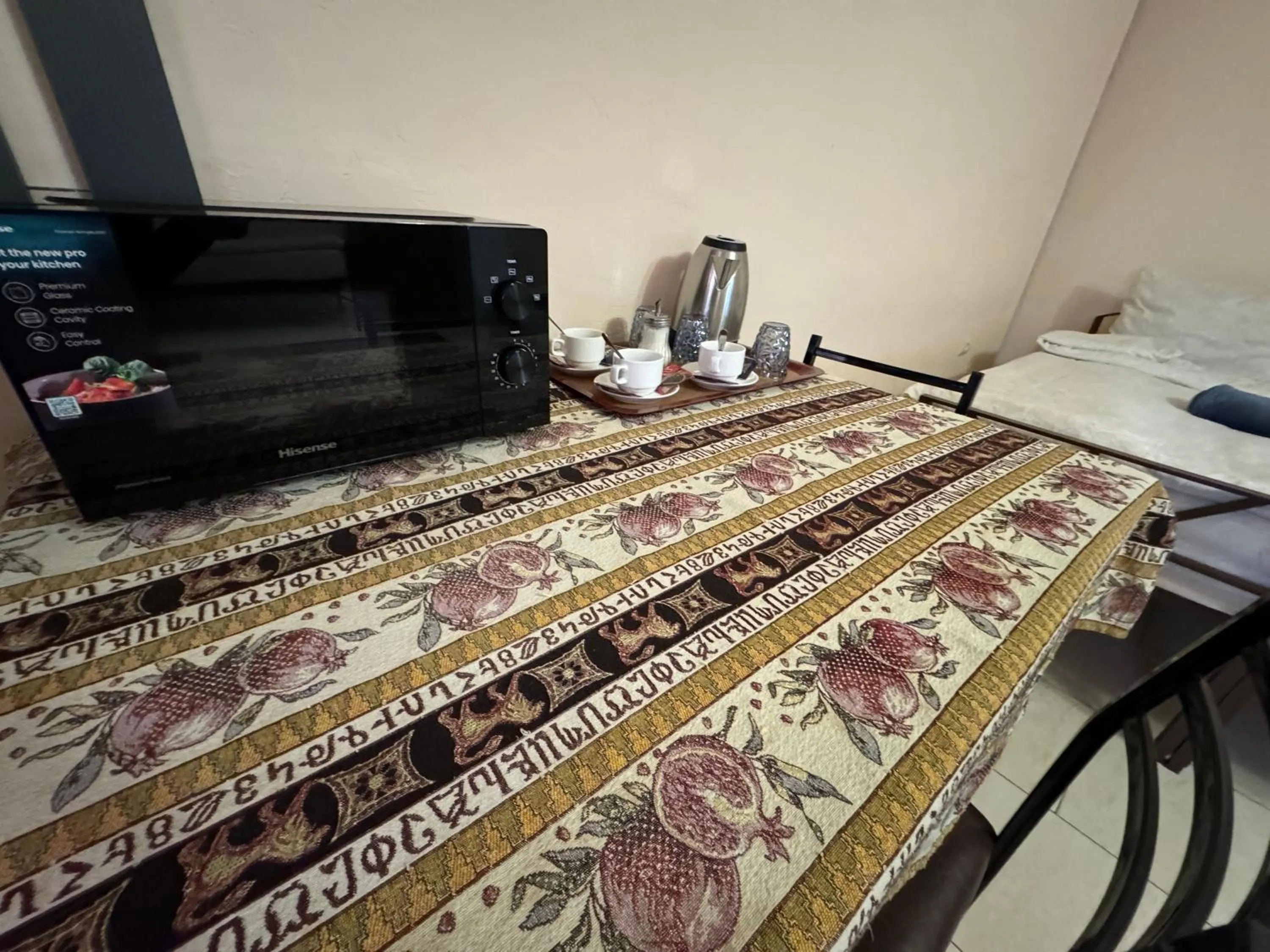 Dining area, Bed in ALEM Hotel