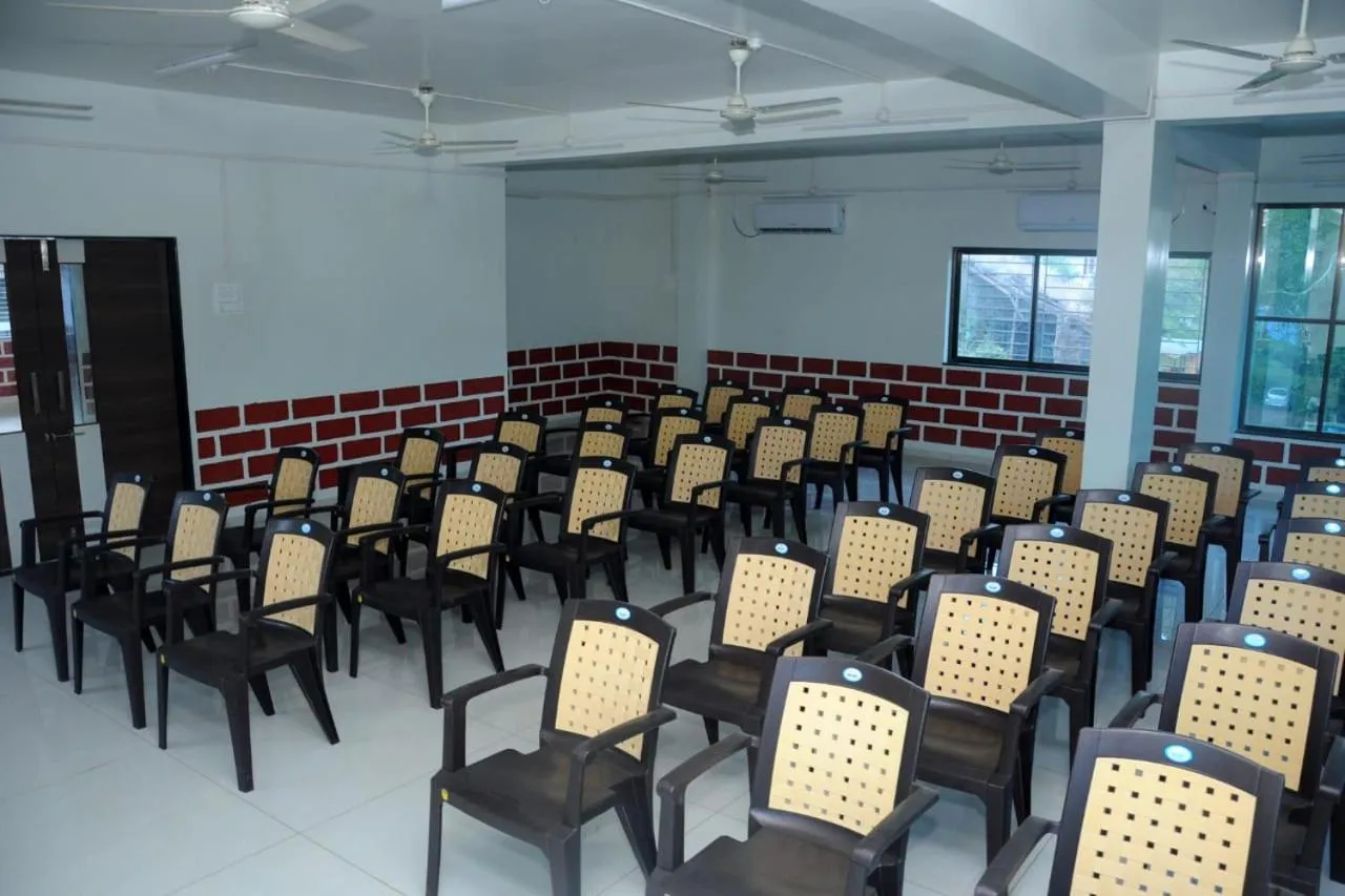 Business facilities in Rutu's Holidays Resort Panhala