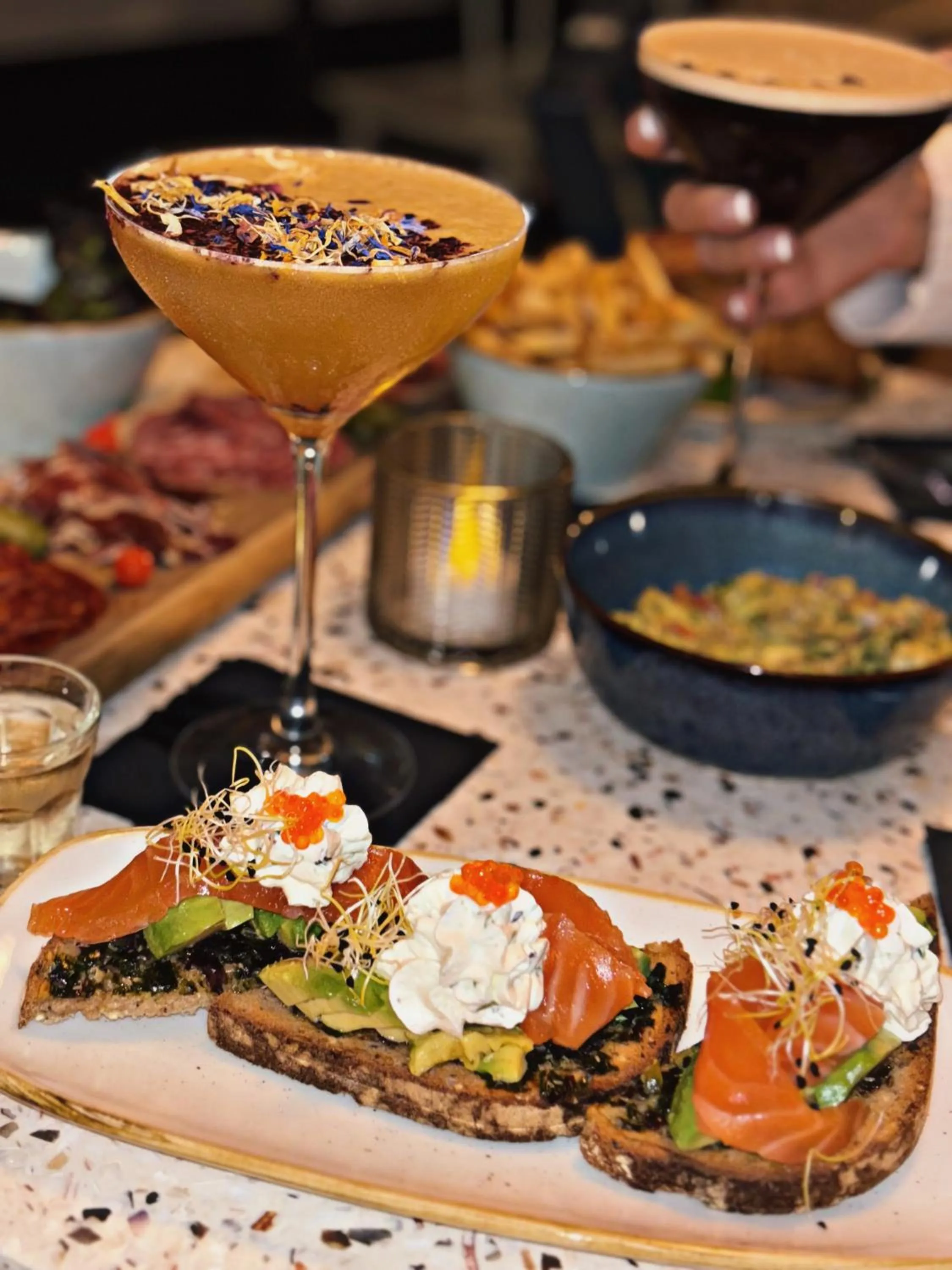 Restaurant/places to eat in Hôtel BO & MIA