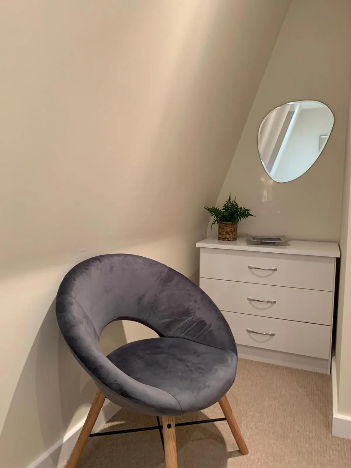 Bedroom in The Riding Gate Apartment