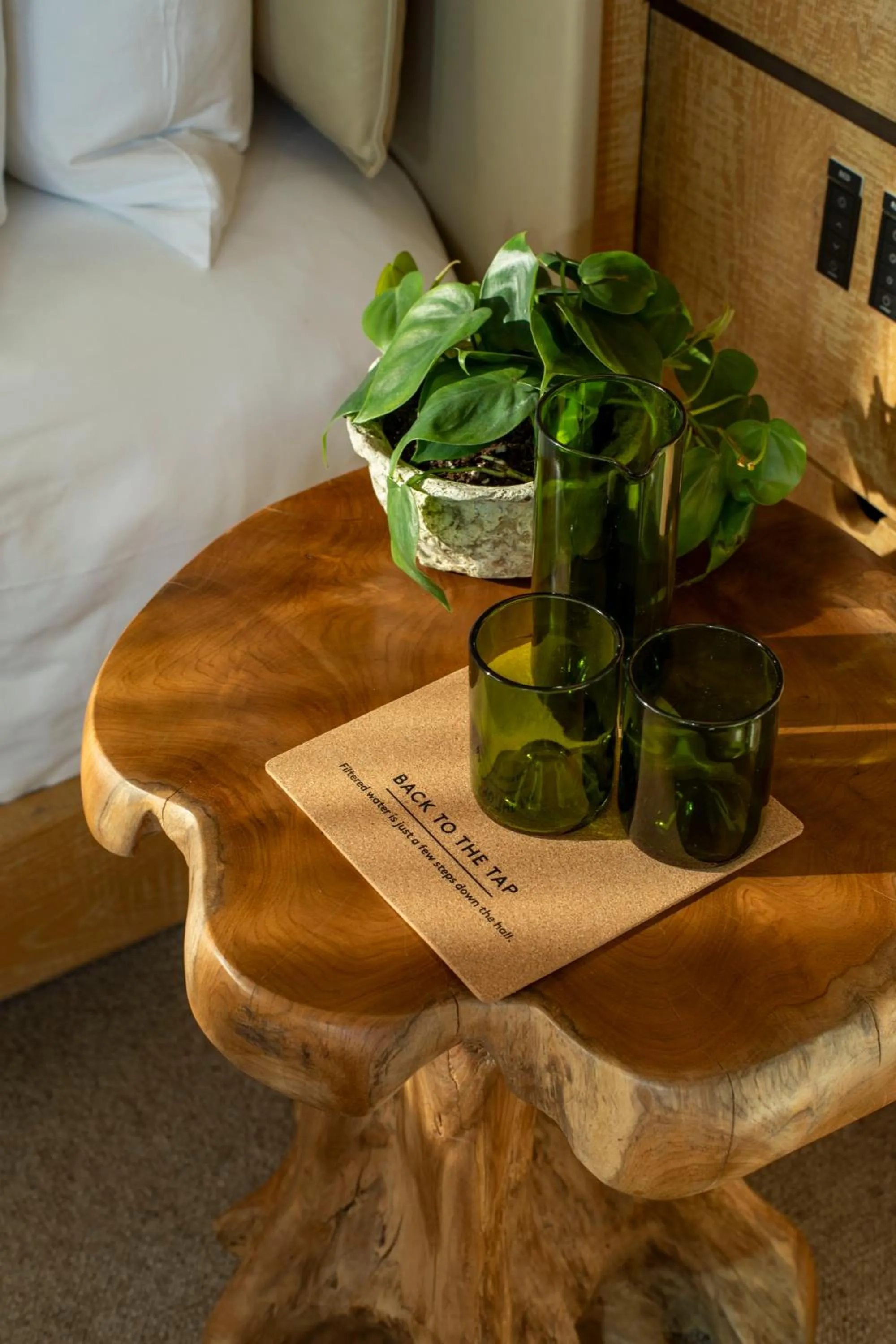 Drinks in 1 Hotel Seattle