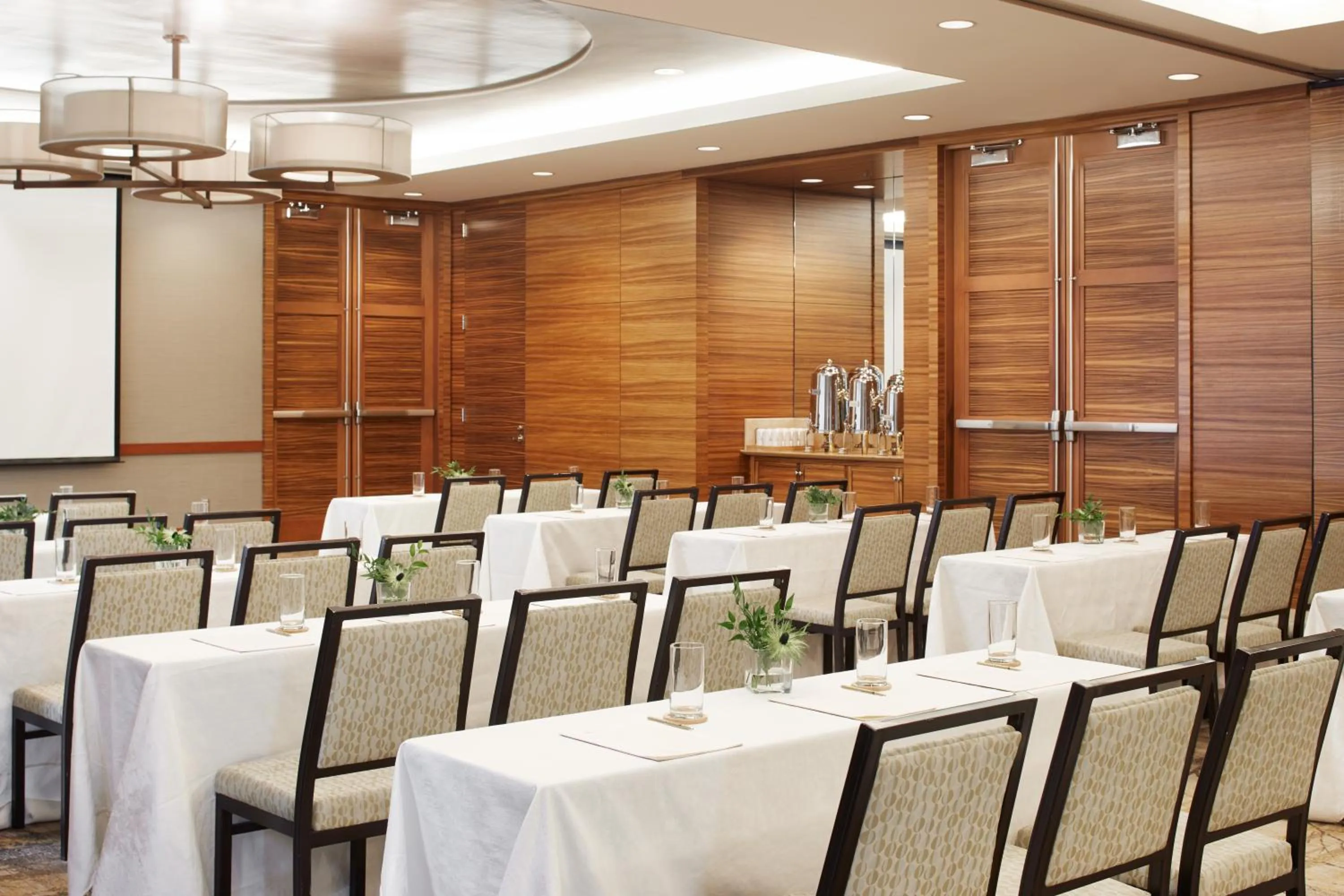 Meeting/conference room in Pan Pacific Seattle