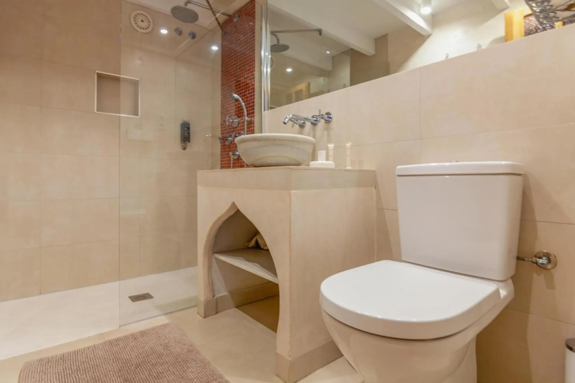 Apartamentos La Residencia Tarifa