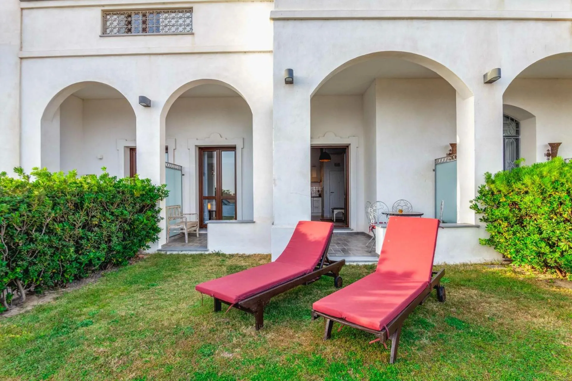 Apartamentos La Residencia Tarifa