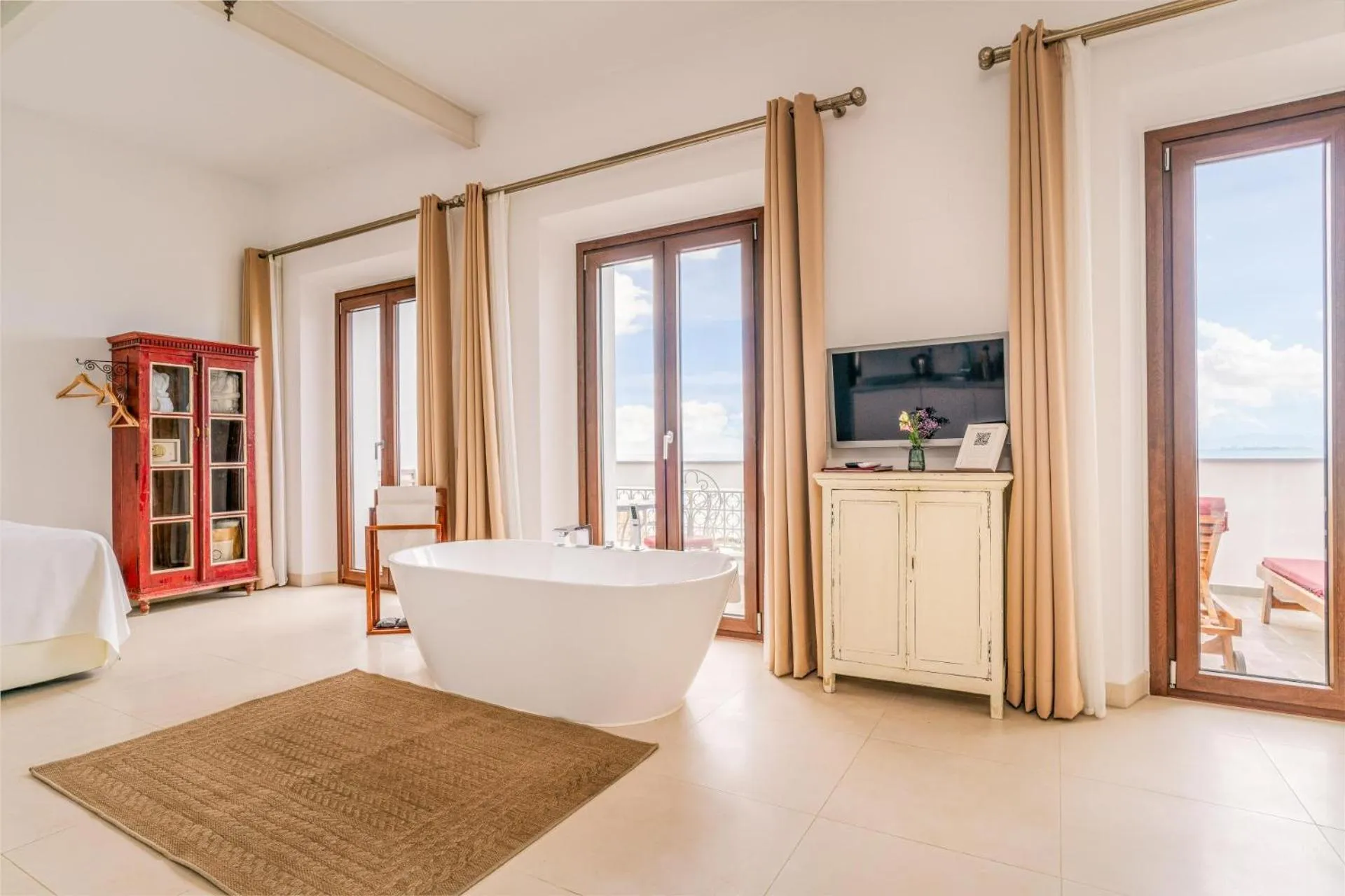 Apartamentos La Residencia Tarifa