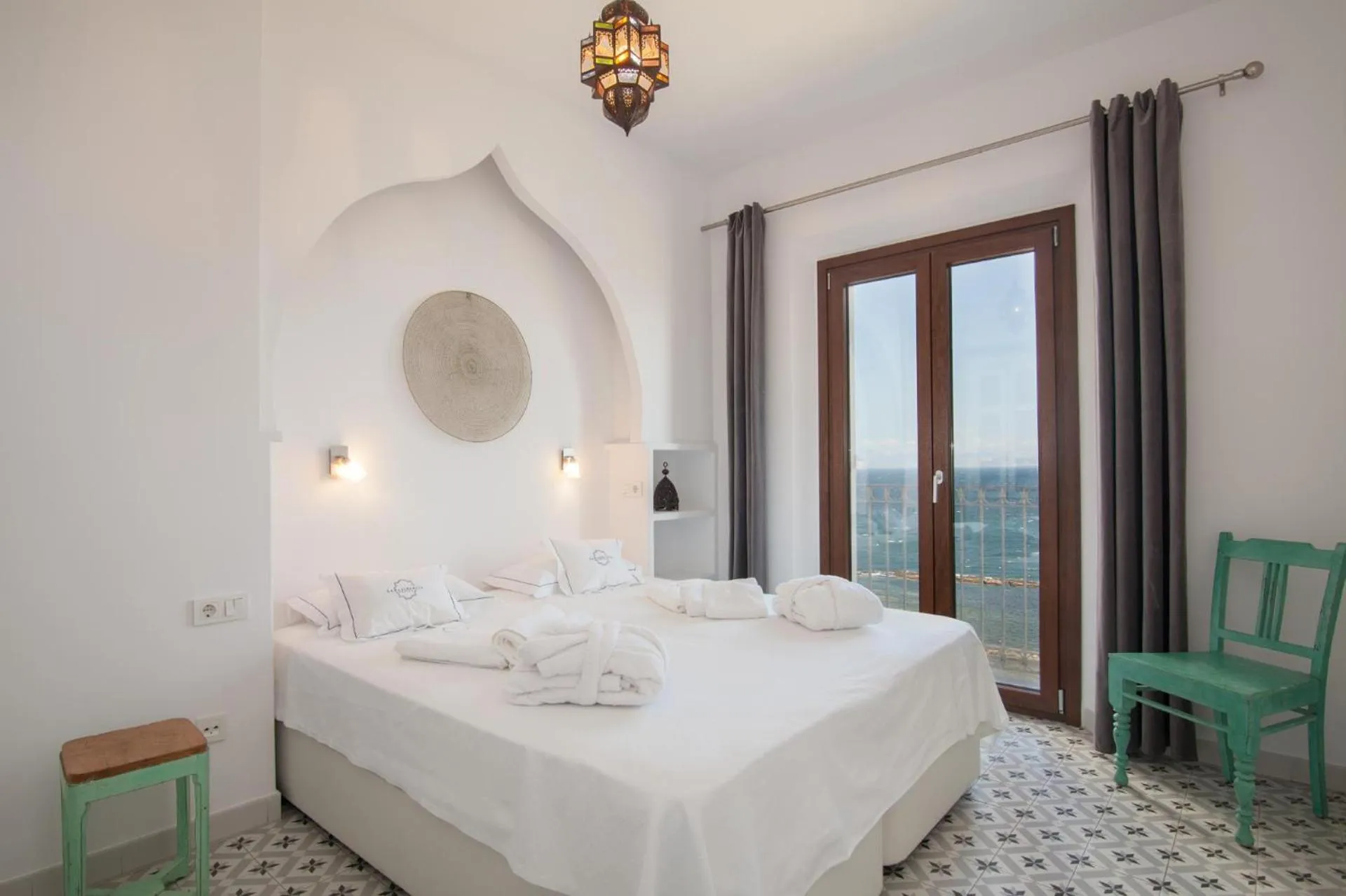 Bed in Apartamentos La Residencia Tarifa