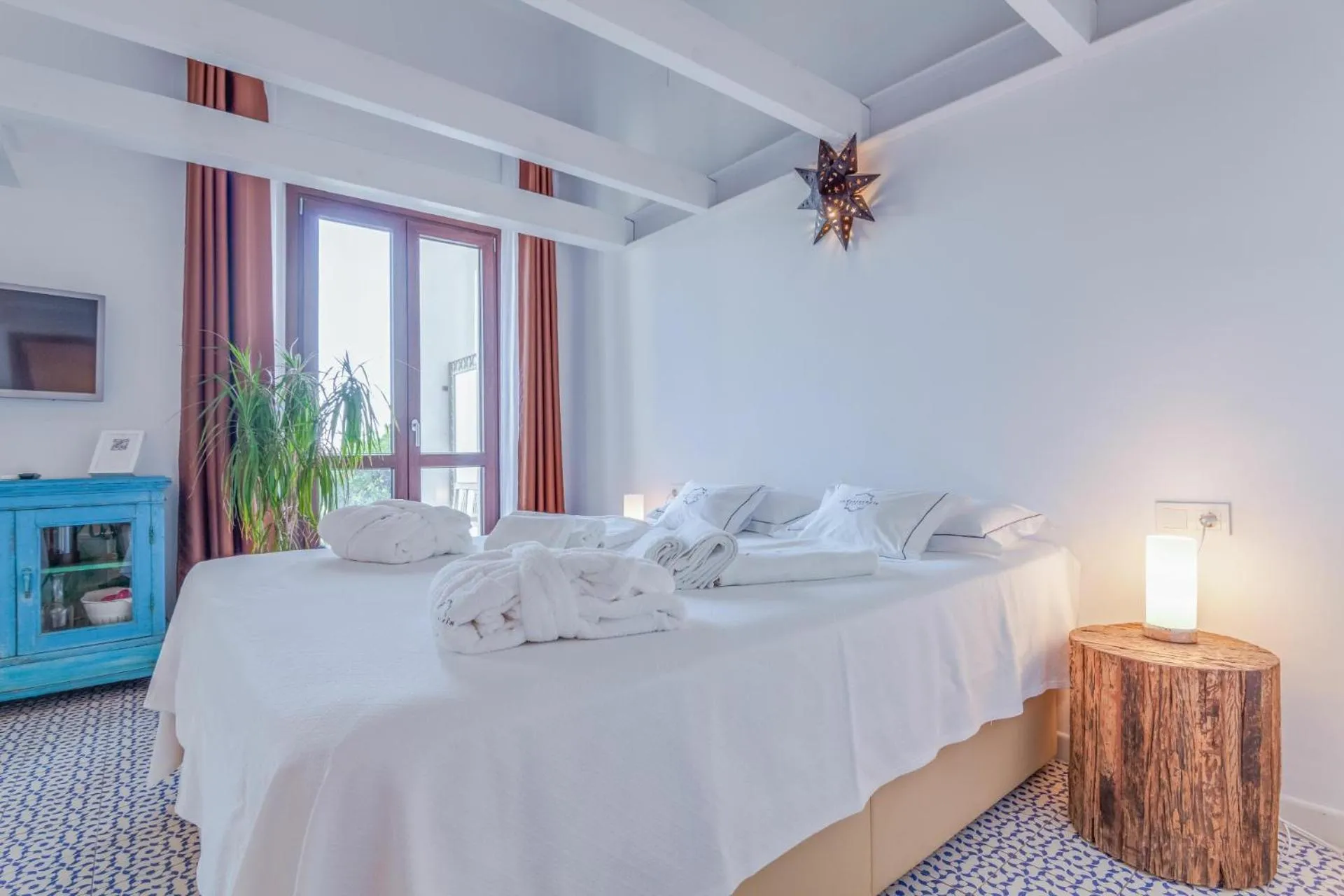 Bed in Apartamentos La Residencia Tarifa