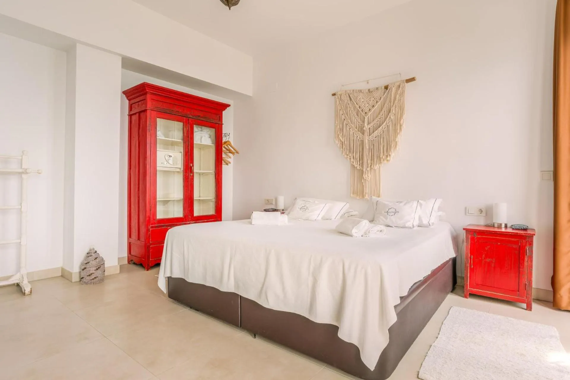 Bed in Apartamentos La Residencia Tarifa