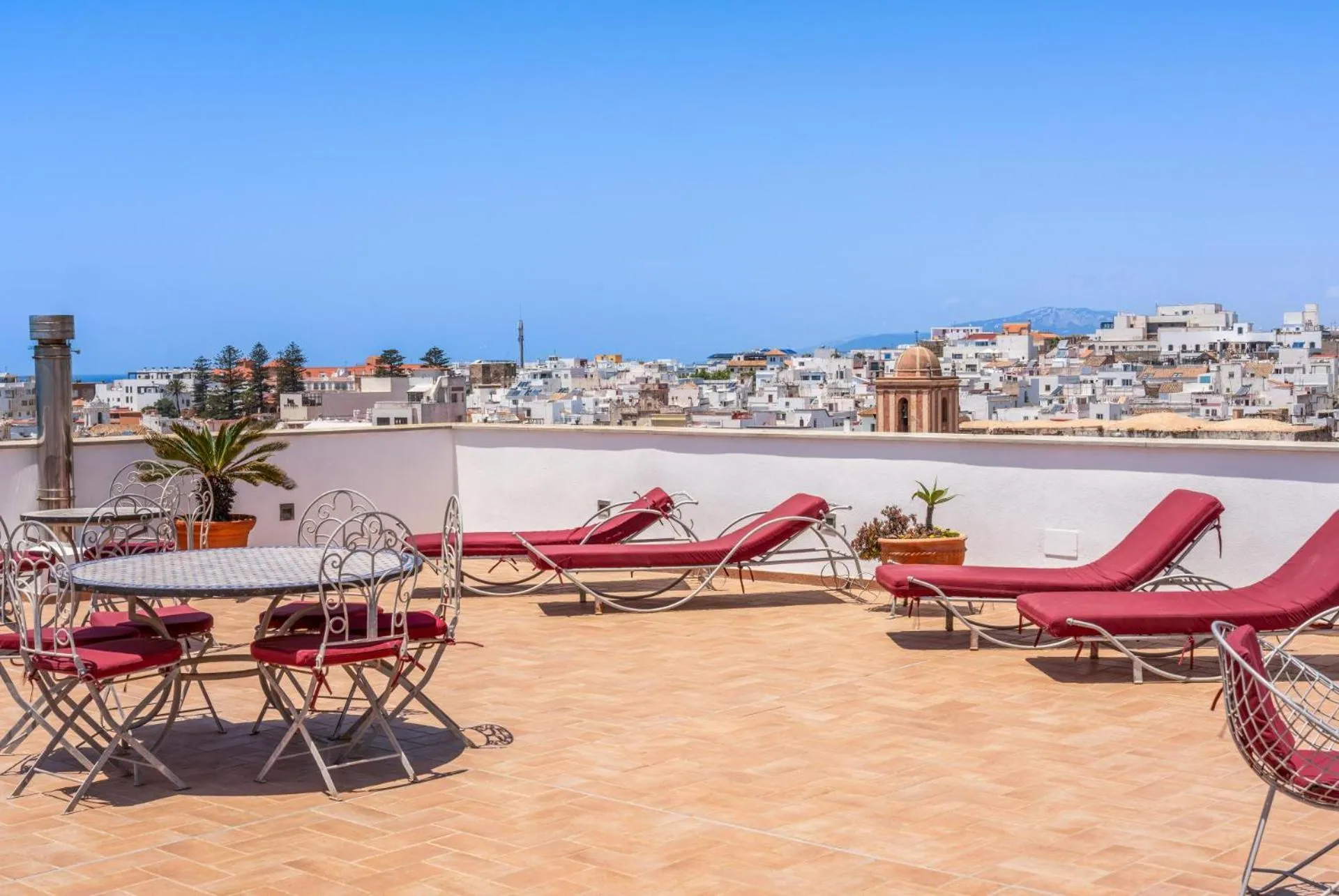 Apartamentos La Residencia Tarifa