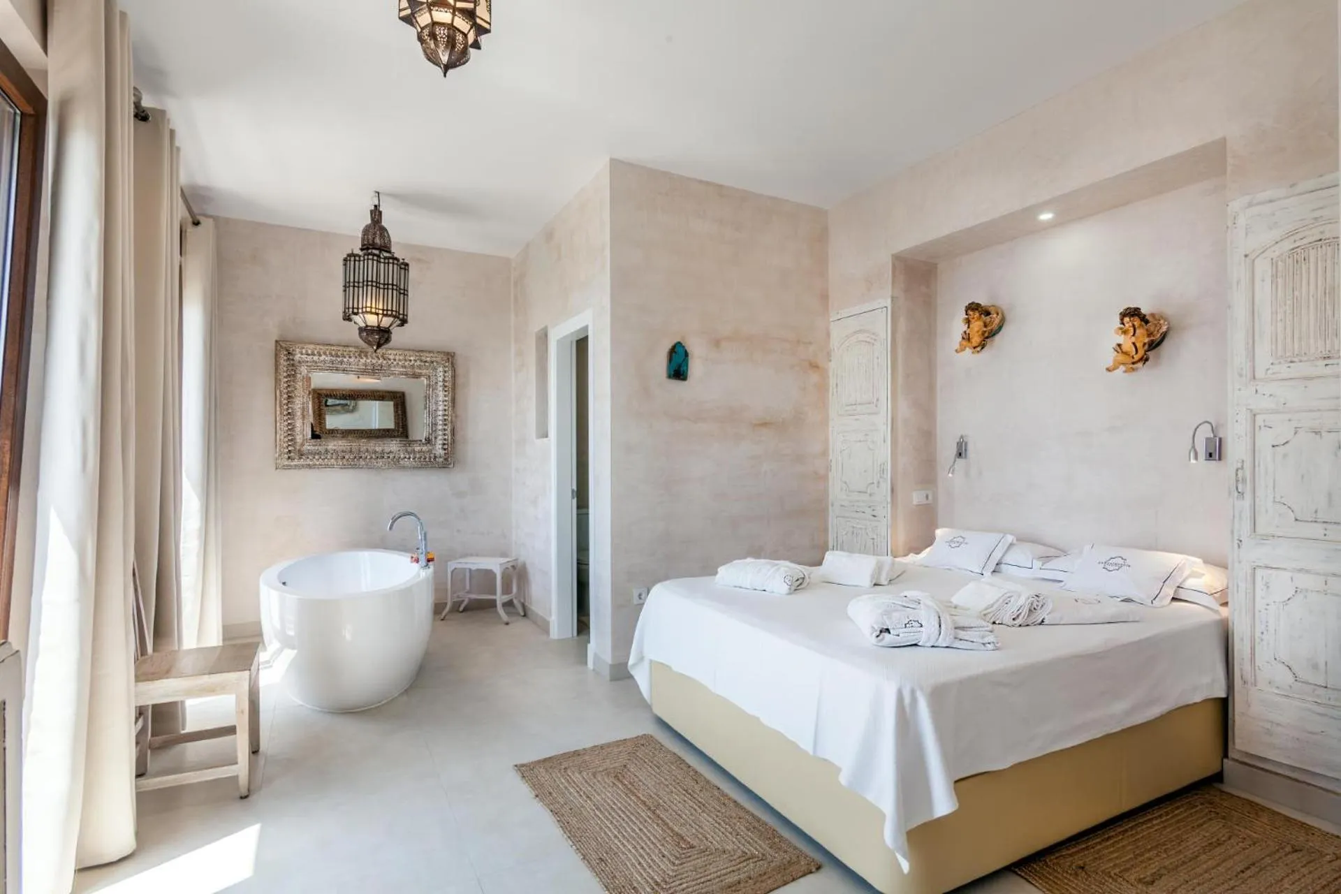 Bed in Apartamentos La Residencia Tarifa